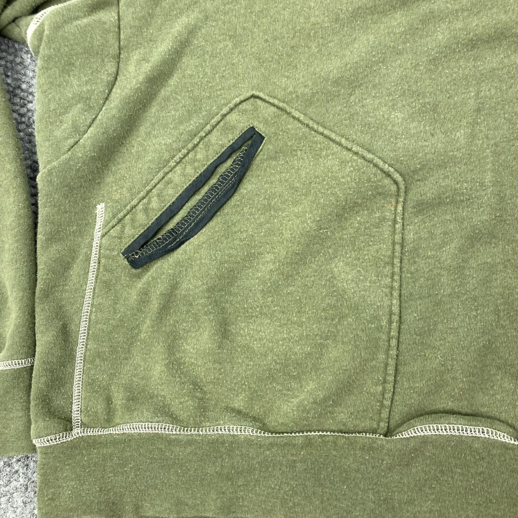 Born Vintage Born Fly Mens XL Sweater Crewneck Pullover Green Graphic Patches Military Bird Space Size US XL / EU 56 / 4 - 4 Thumbnail