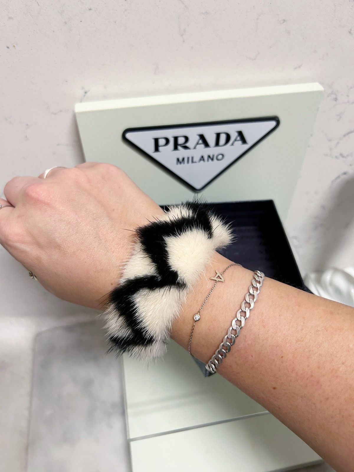 Prada Authentic Prada Rare Runway Mink Cream & Black Fur Bracelet Size ONE SIZE - 9 Thumbnail