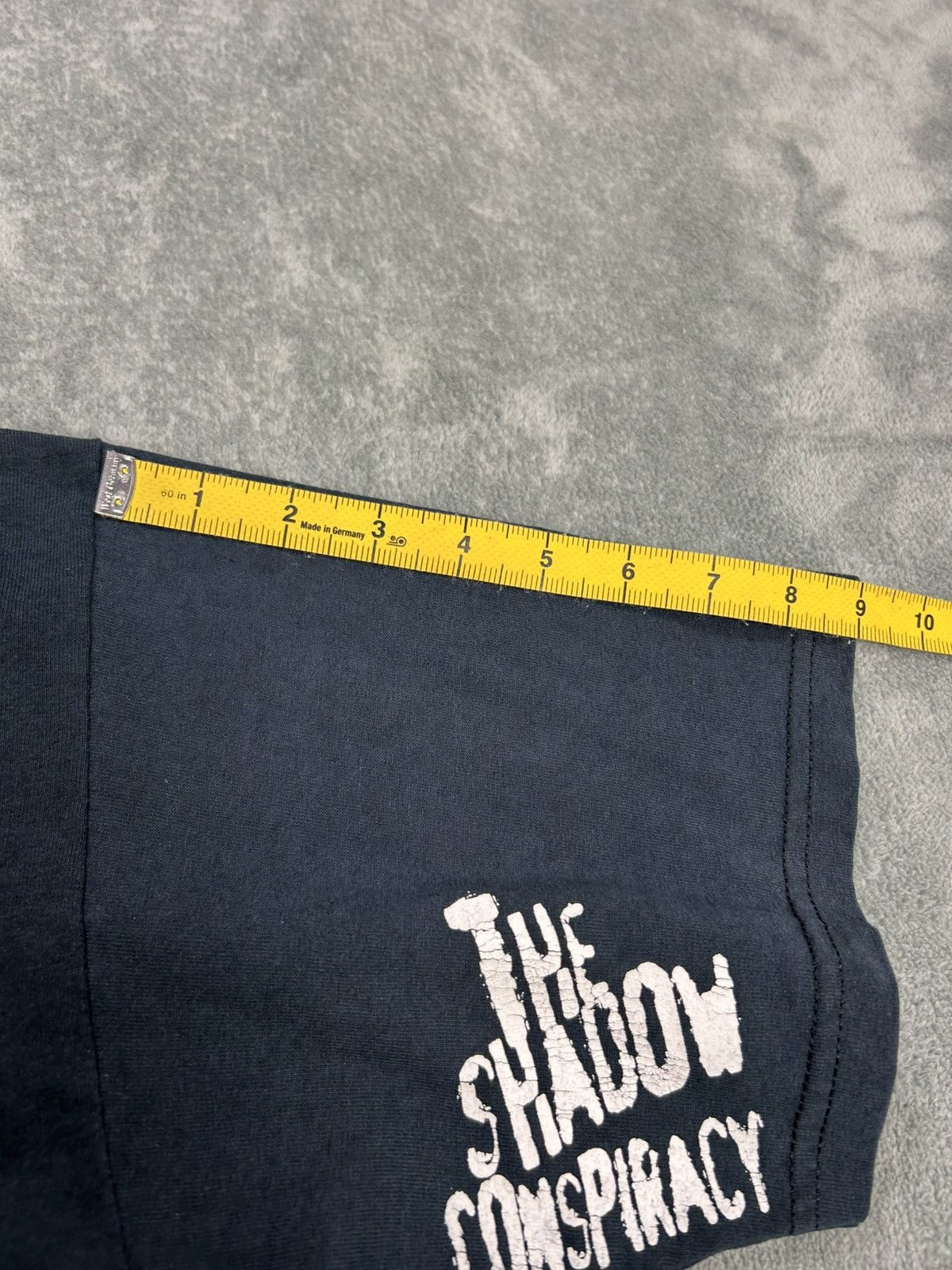 Santa Cruz Skateboards Vintage The Shadow Conspiracy Size US L / EU 52-54 / 3 - 9 Thumbnail