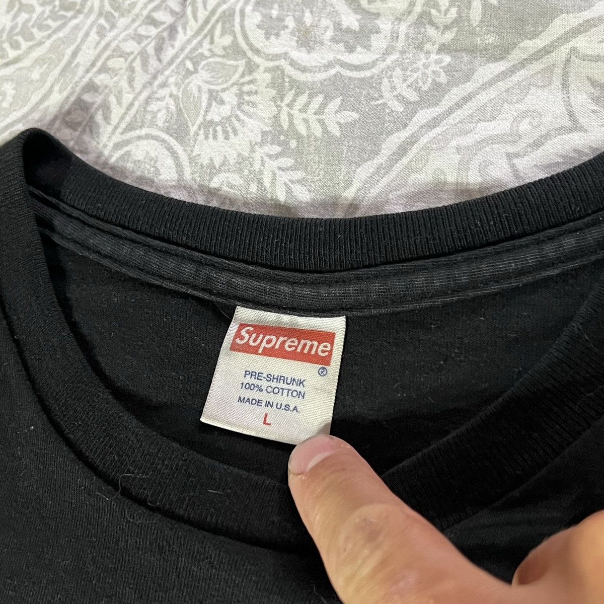 Supreme Supreme Black Box Logo tee 07 friends and family bogo t Size US L / EU 52-54 / 3 - 13 Thumbnail