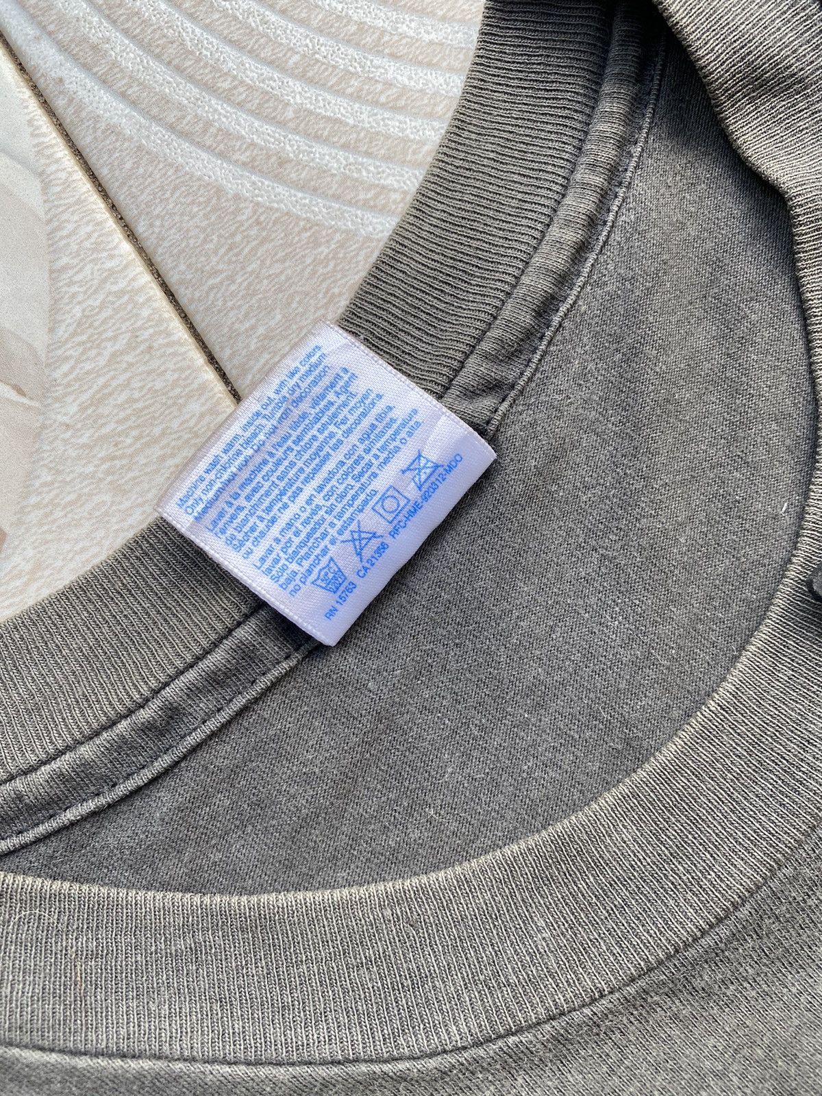 Hanes Vintage Apple 90’s Feded Tess Size US L / EU 52-54 / 3 - 6 Thumbnail