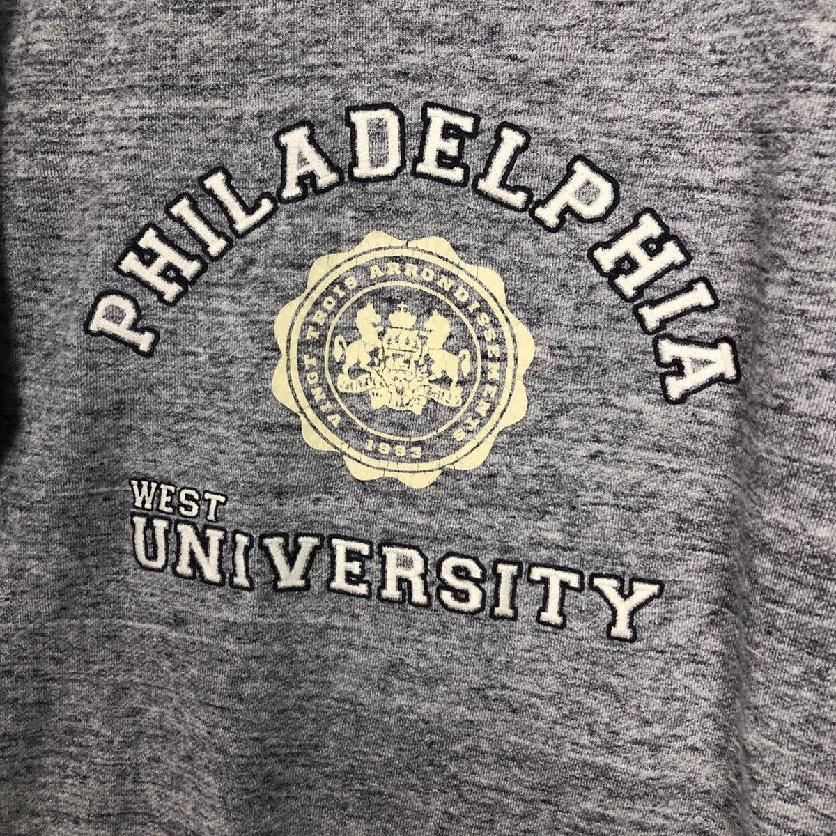 Japanese Brand 📌Vintage Sweatshirt Philadelphia West University Big Log Size US S / EU 44-46 / 1 - 14 Thumbnail