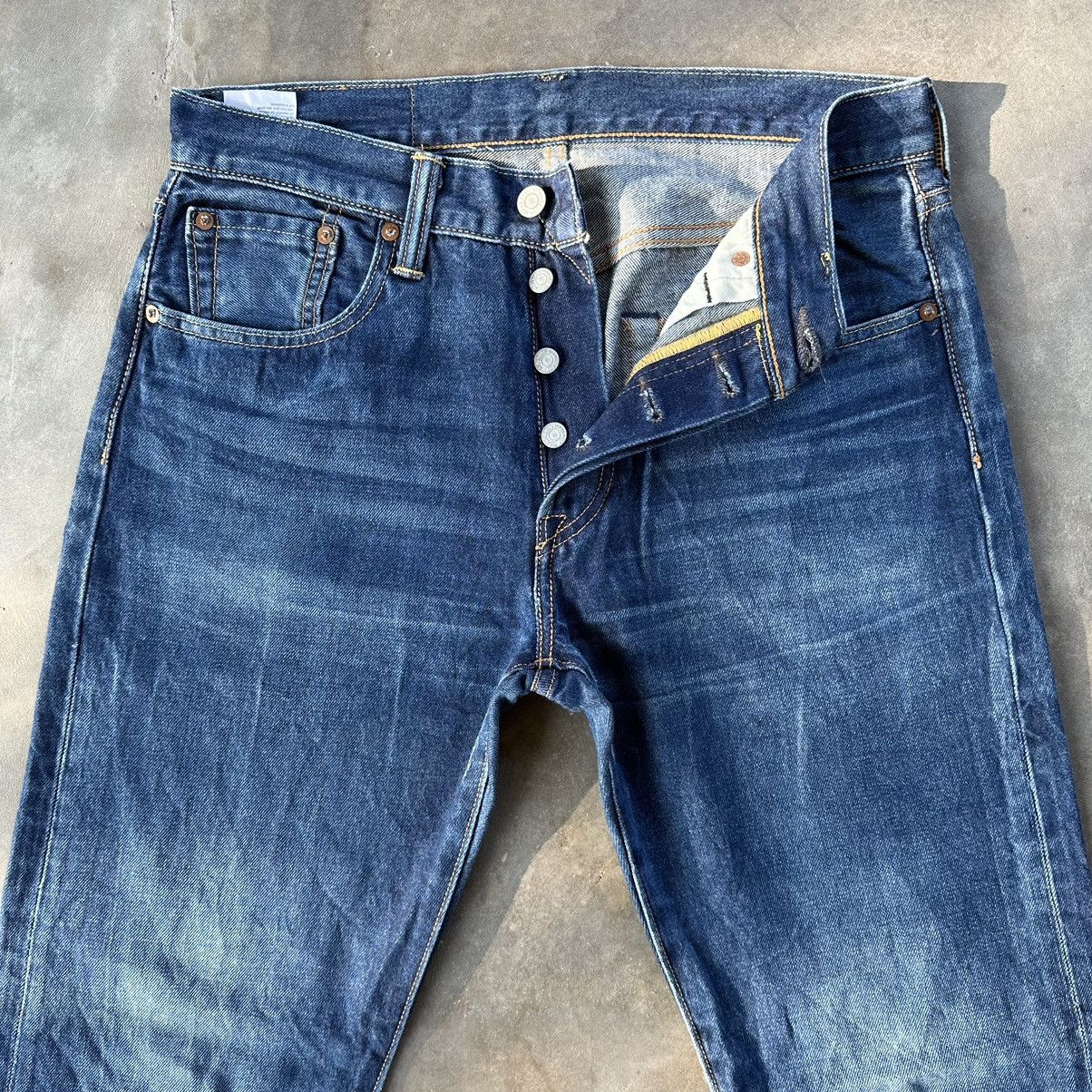 Levi's Vintage Levi’s 501 Faded Button Zip Denim Jean Pants Size US 31 - 2 Thumbnail