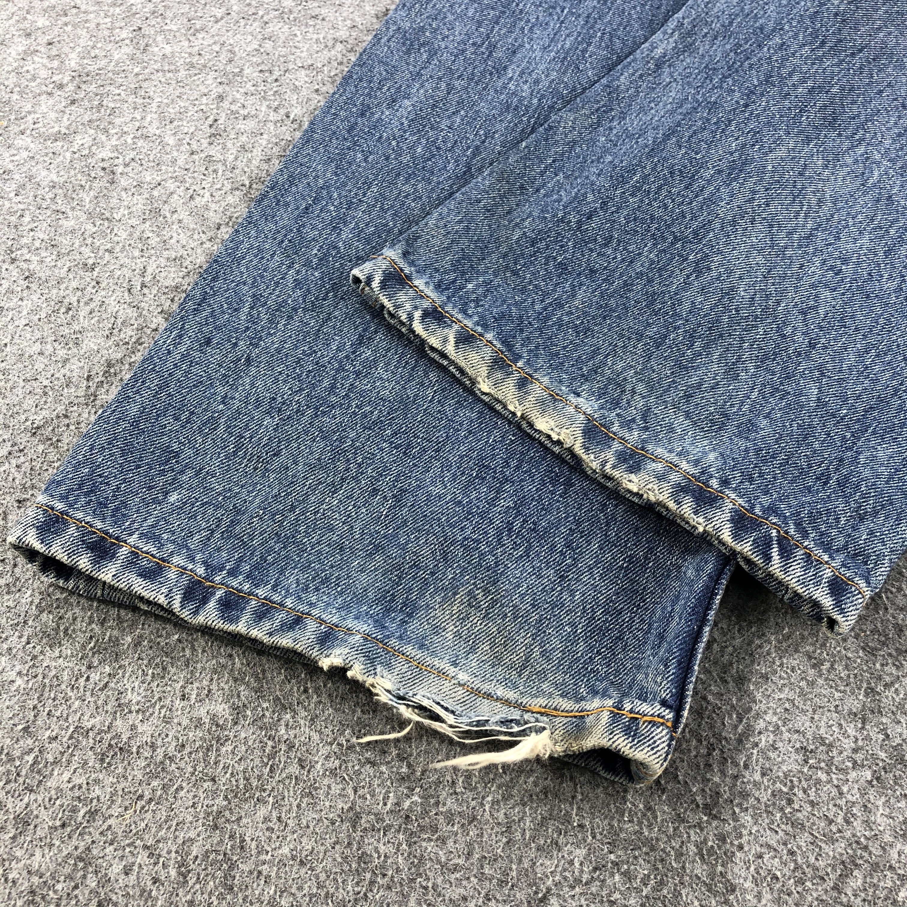 Levi's Vintage Blue Washed Levis 505 Jeans-J982 Size US 37 - 6 Thumbnail