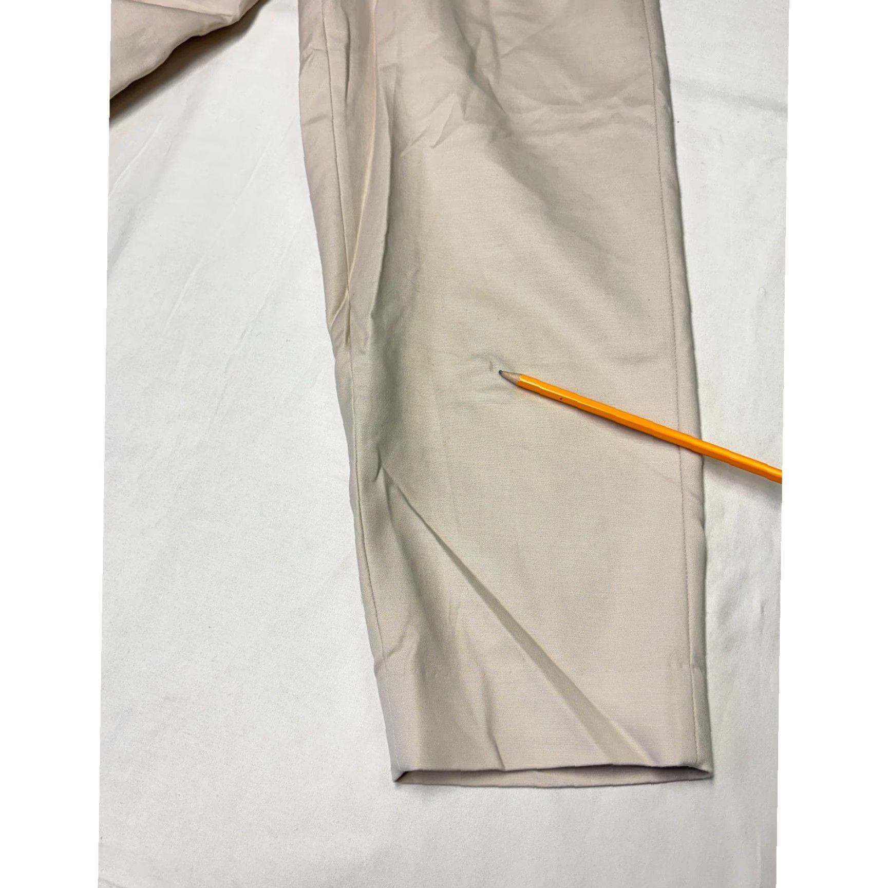 Banana Republic VINTAGE? No. Banana Republic Pants Dress Pants 00P Beige High Rise Pleated Balloon Tapered Leg Womens XS? Size 24" / US 00 / IT 34 - 3 Thumbnail