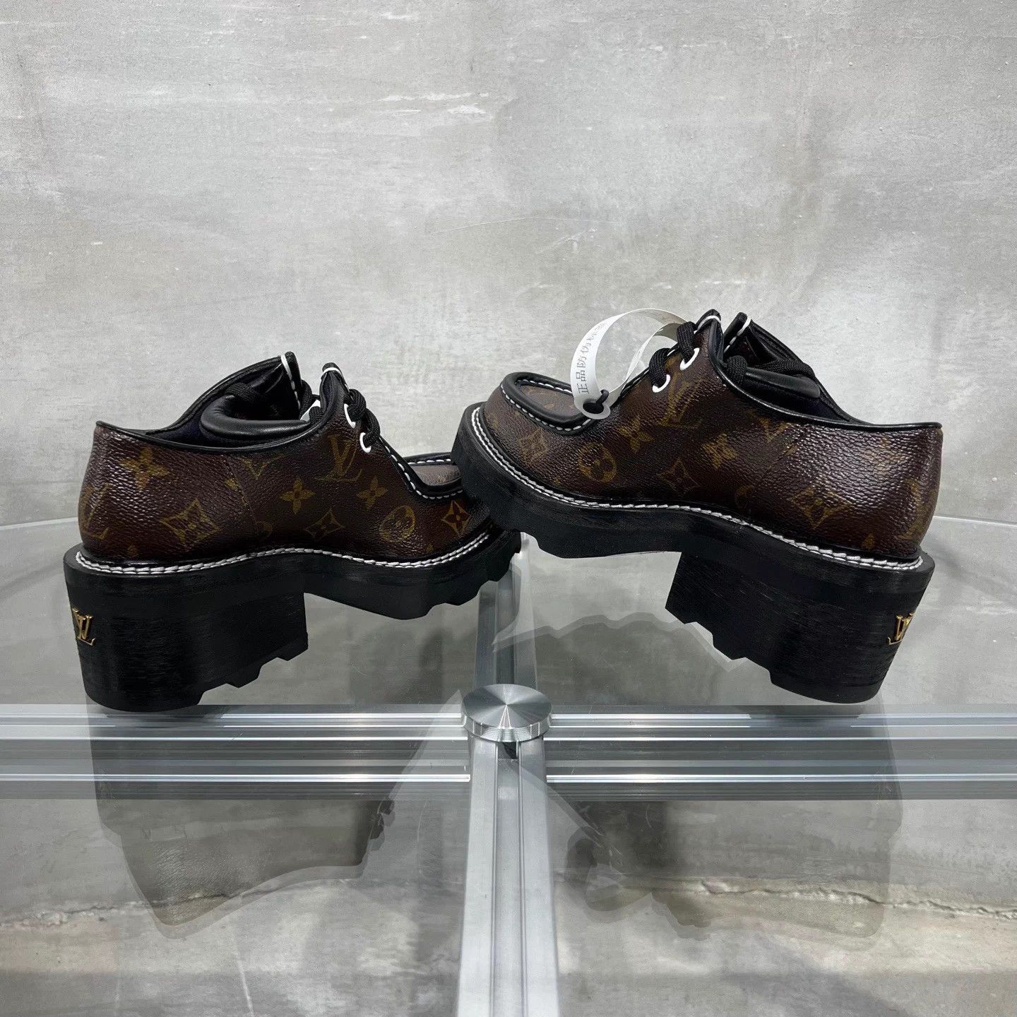 Louis Vuitton LV Monogram Loafer New UK2 (36) Tried On Size US 5 / IT 35 - 5 Thumbnail