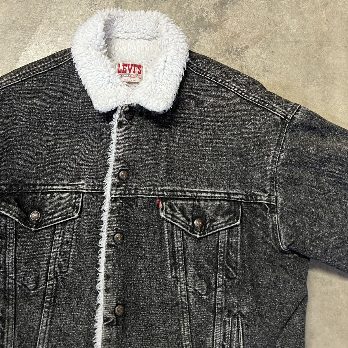 Levi's × Levi's Vintage Clothing × Vintage Vintage 80’s Levi’s 🇺🇸 Black Denim Sherpa Trucker Jacket Size US L / EU 52-54 / 3 - 1 Thumbnail