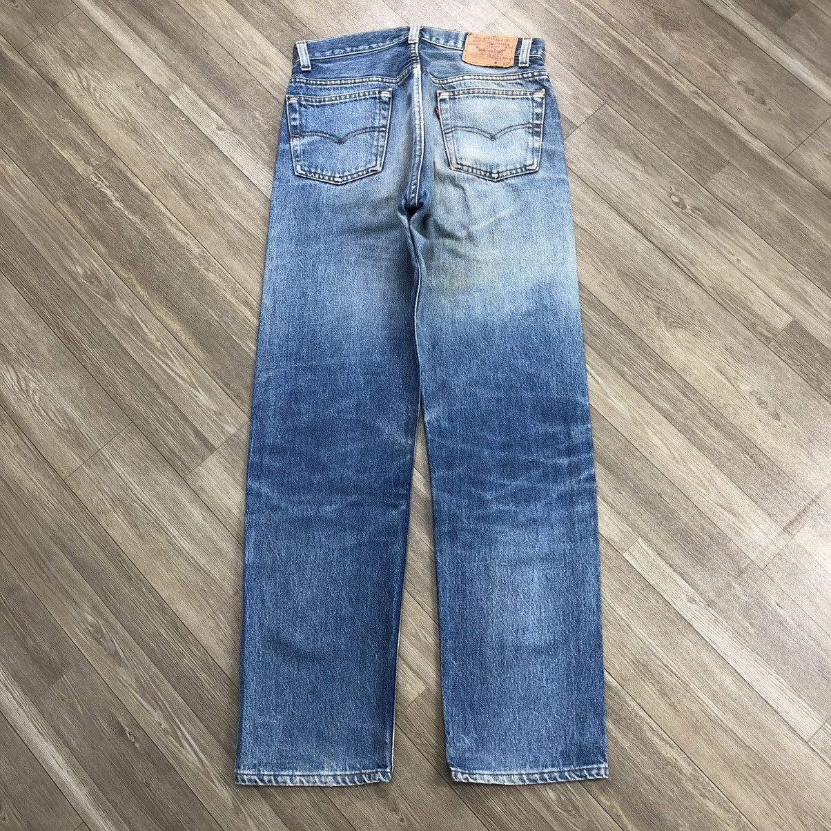 Levi's × Levi's Vintage Clothing × Vintage 🇺🇸90’s Vintage Levis 501XX 31x33 Straight Leg Faded Jeans Size US 29 - 16 Thumbnail