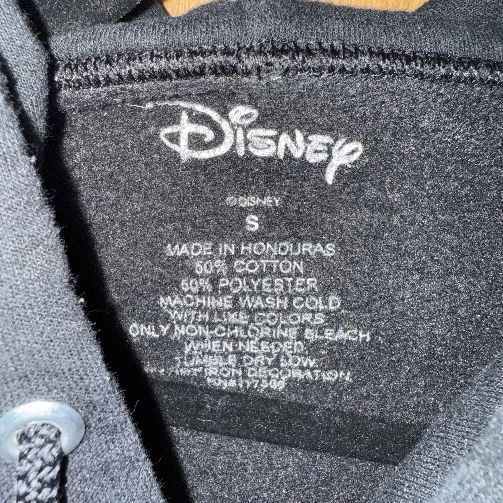 Disney Disney Original Mickey Mouse Hoodie Size Small RN# 117508 Size US S / EU 44-46 / 1 - 4 Thumbnail