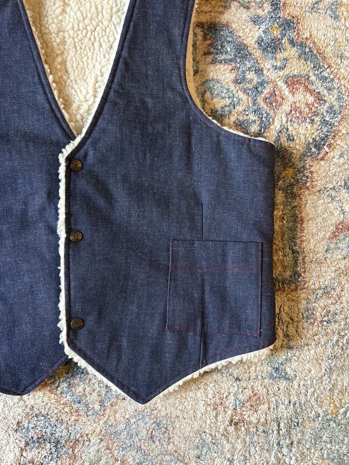 Vintage Vintage 1970s Sherpa Lined Denim Vest Large Size US L / EU 52-54 / 3 - 4 Thumbnail