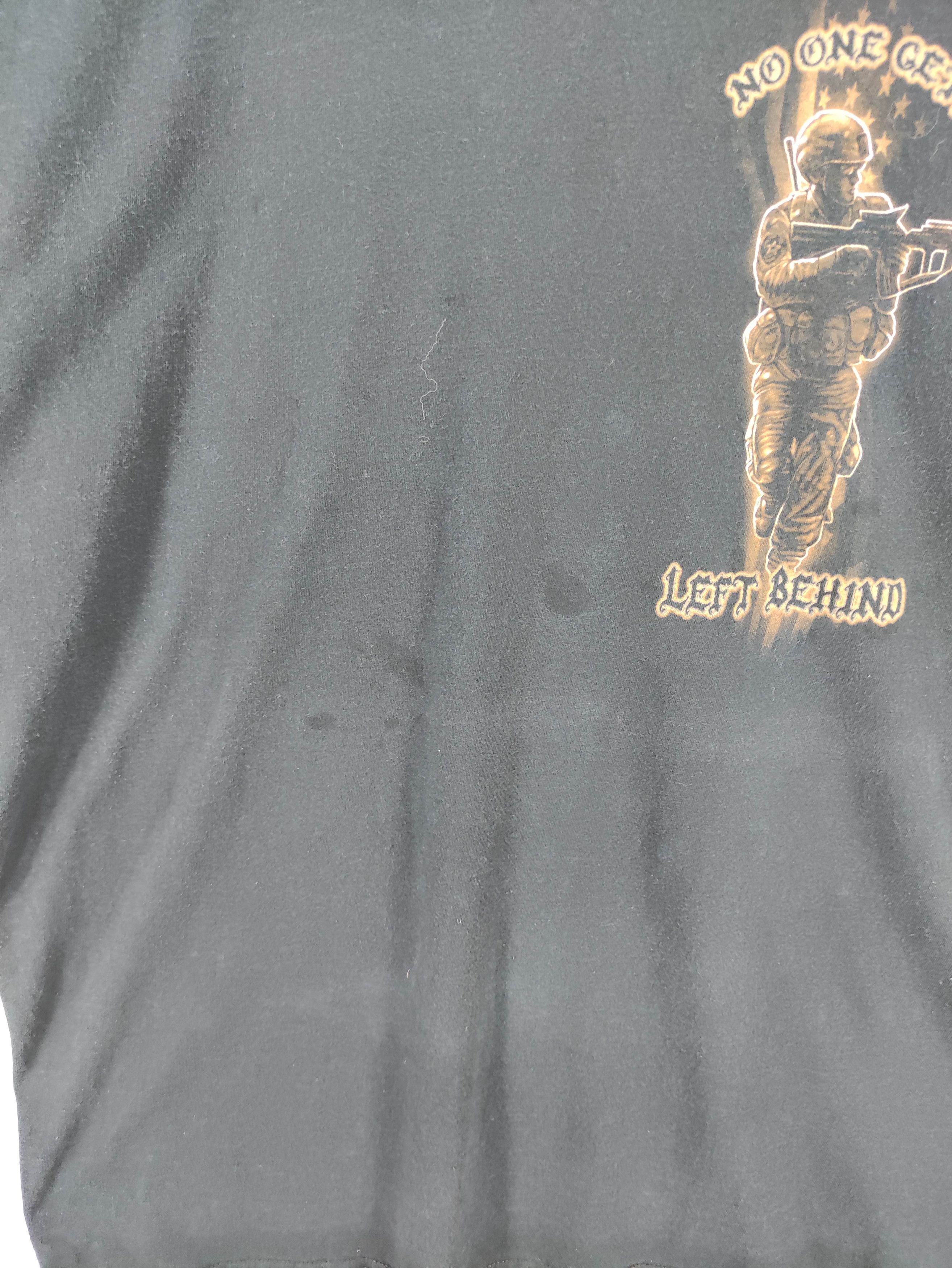 Fruit Of The Loom Vintage Brotherhood No One Gets Left Behind Tshirt Size US M / EU 48-50 / 2 - 3 Thumbnail