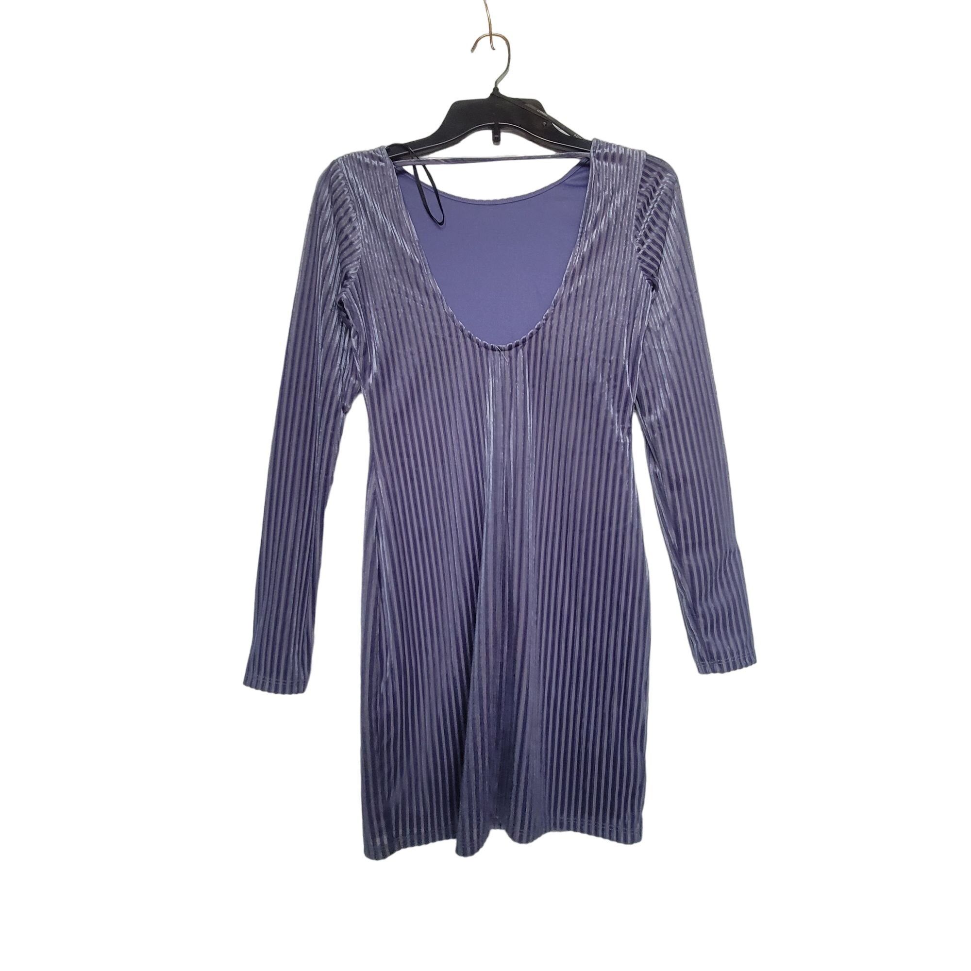 Forever 21 ✨Forever 21 Size S Women's Velvet Scoop Back striped party d Size S / US 4 / IT 40 - 2 Thumbnail