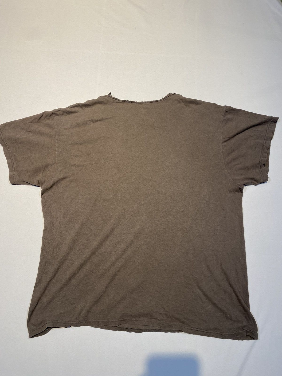 Japanese Brand Vintage Thrashed Y2K Style Graphic Tee Size US L / EU 52-54 / 3 - 8 Thumbnail