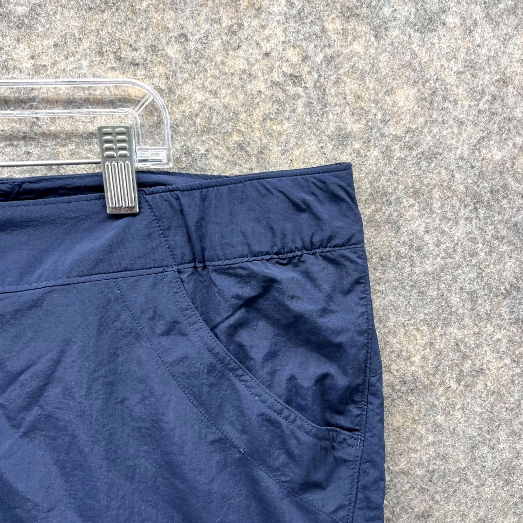 Vintage Columbia Pants Womens XL Women Capri Navy Chino Flat Front PFG Fishing Size 40" / US 18 - 5 Thumbnail