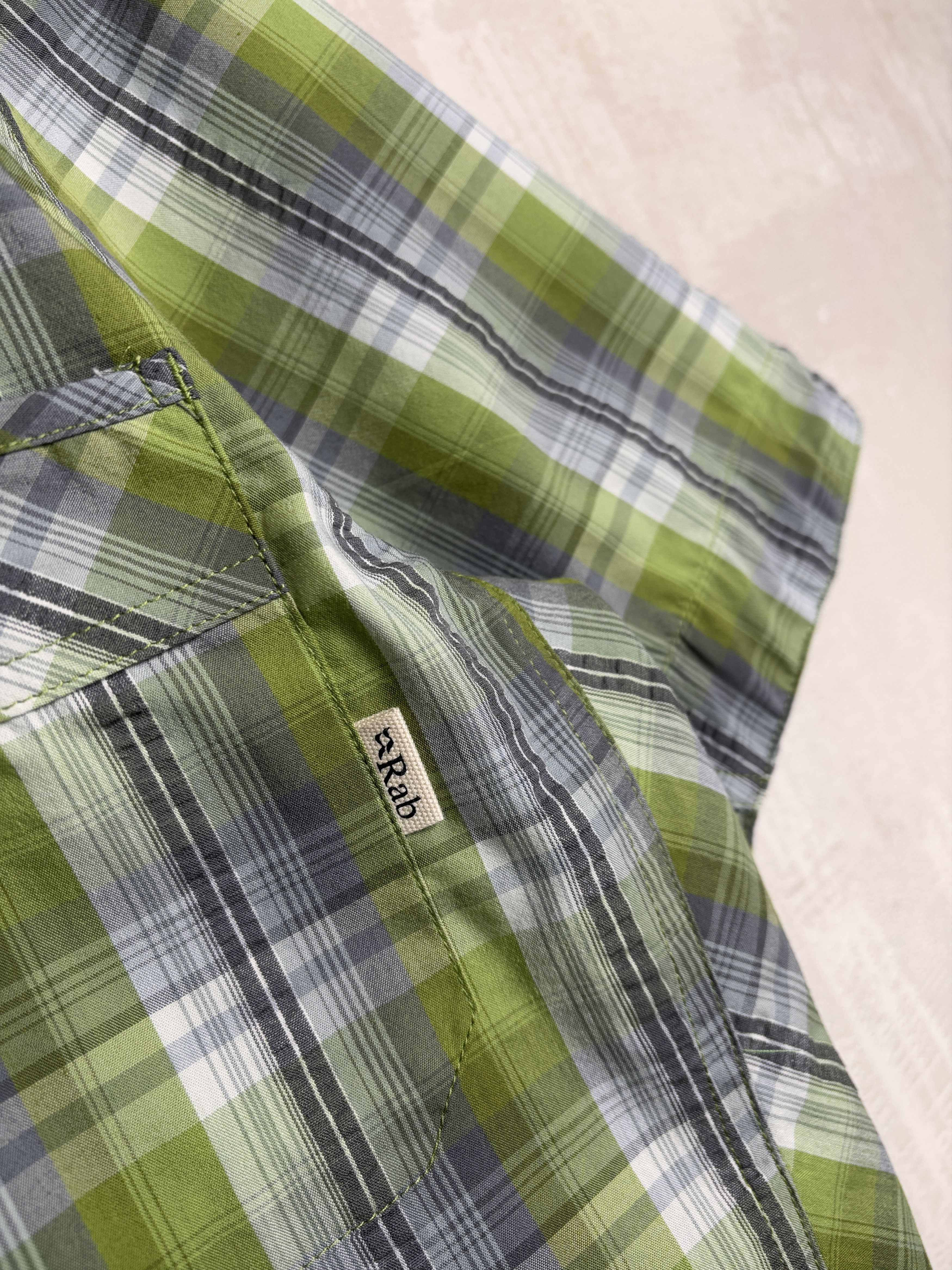 Rab Rab Onsight Shirt Check Short Sleeve Men's Size US L / EU 52-54 / 3 - 5 Thumbnail