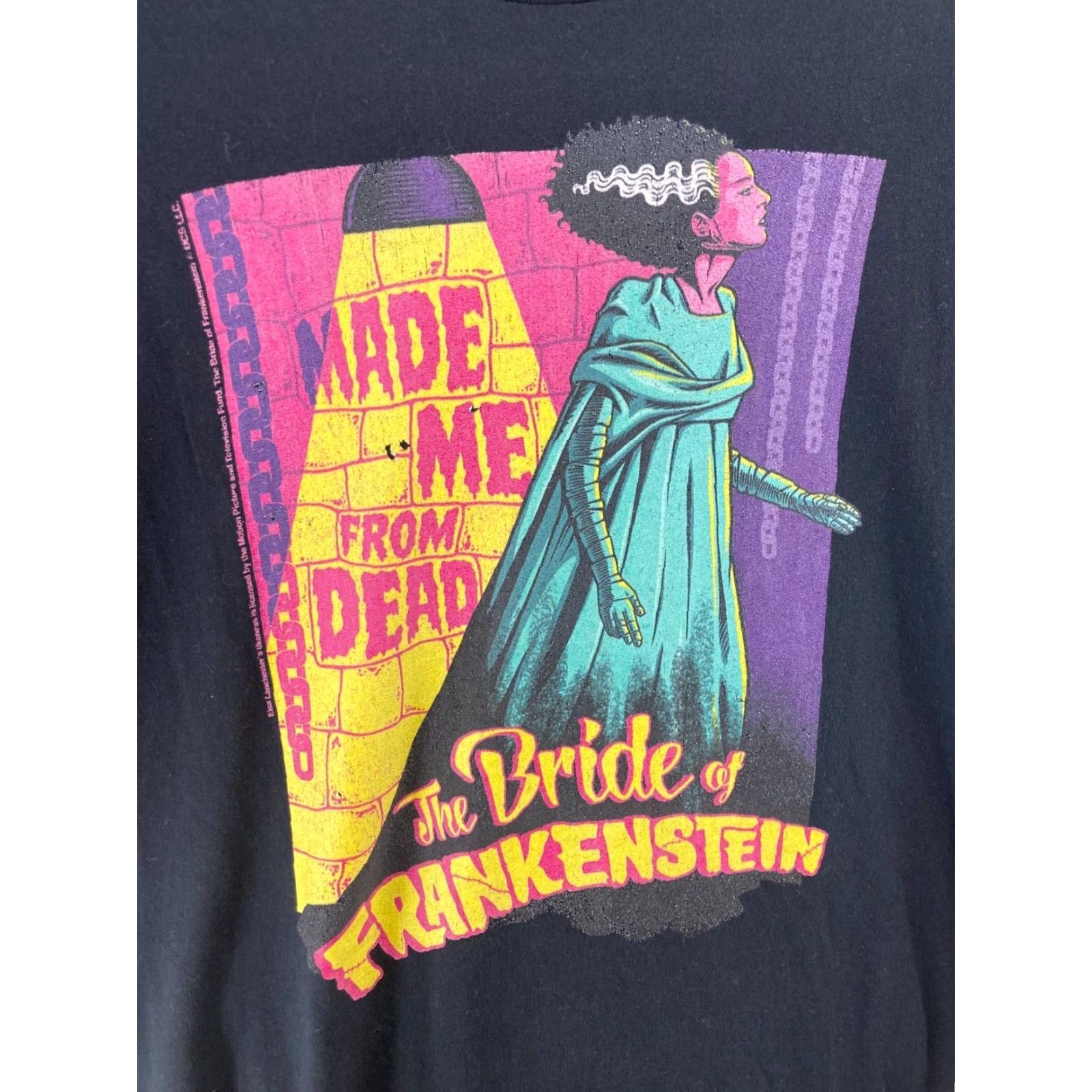 Gildan The Bride of Frankenstein Mens TShirt Medium Black Made Me From Dead Size US M / EU 48-50 / 2 - 4 Thumbnail