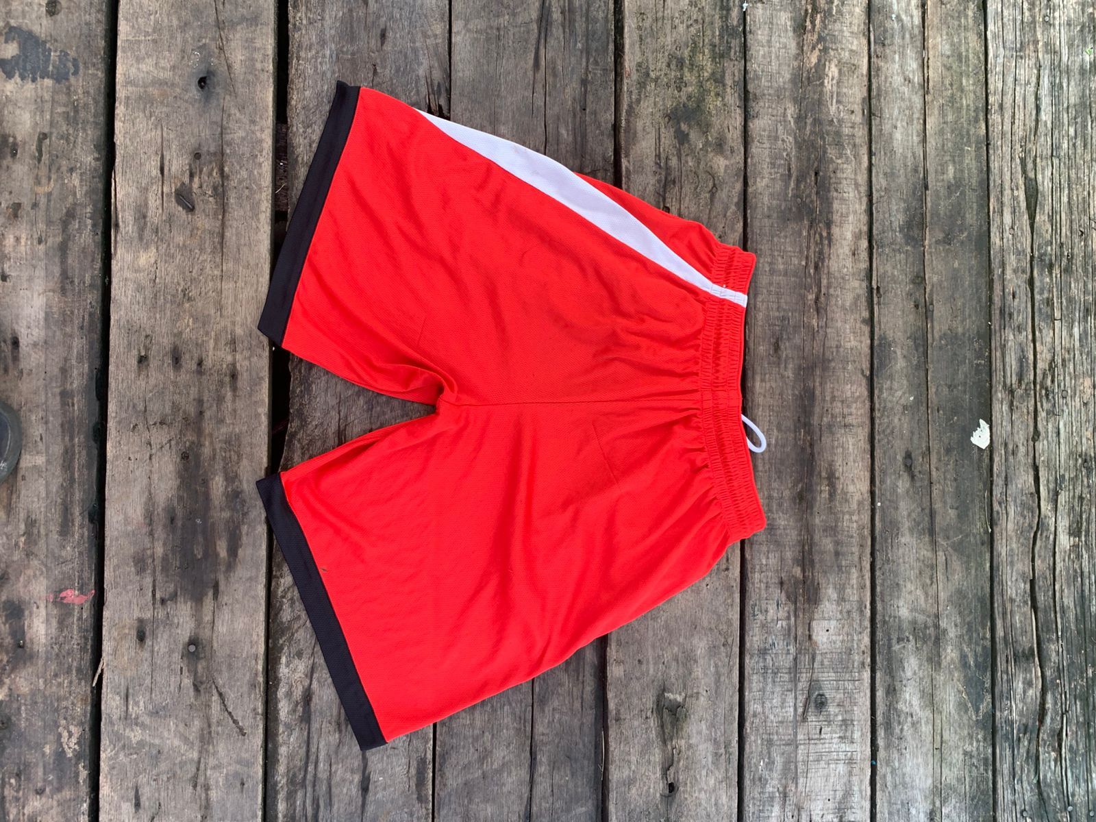 Nike Vintage nike short sportswear basketball y2k style 90s Size US 34 / EU 50 - 2 Thumbnail