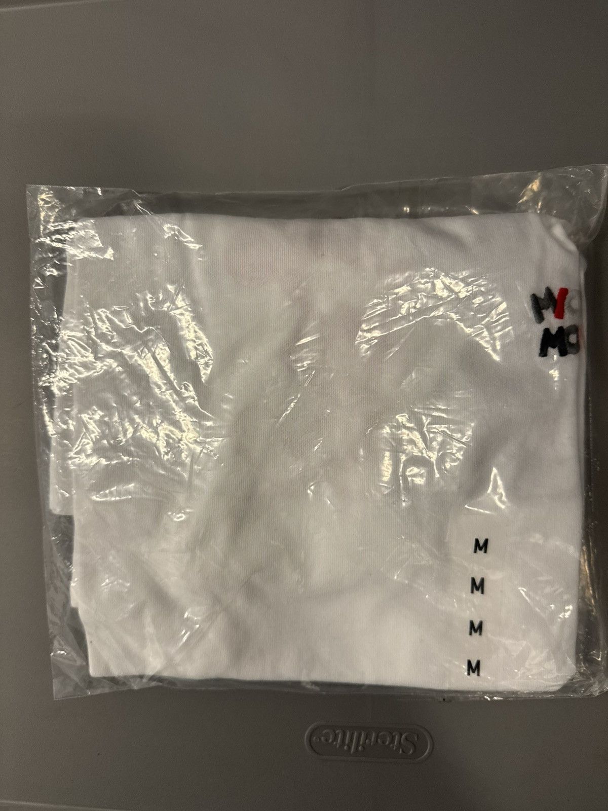Uniqlo Mickey Mouse X Uniqlo Tee Size US M / EU 48-50 / 2 - 2 Thumbnail