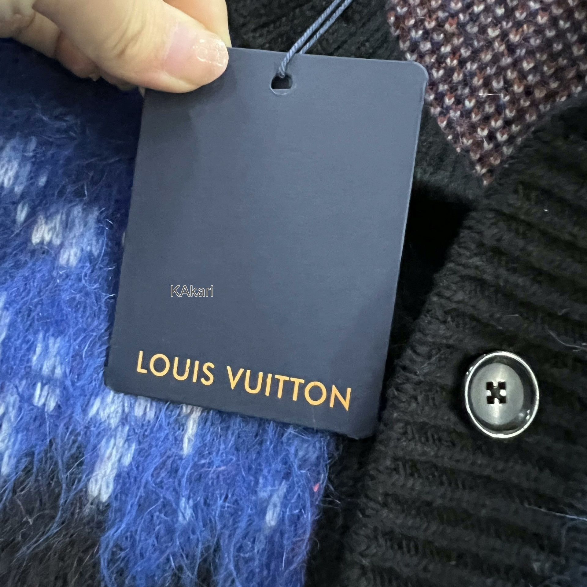 Louis Vuitton Louis Vuitton Multi-Color Cashmere Cardigan Size US XL / EU 56 / 4 - 4 Thumbnail