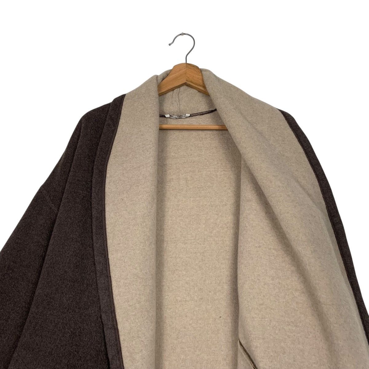 Laura Biagiotti Risposte By Laura Biagiotti Buttonless Overcoat Size M / US 6-8 / IT 42-44 - 10 Thumbnail