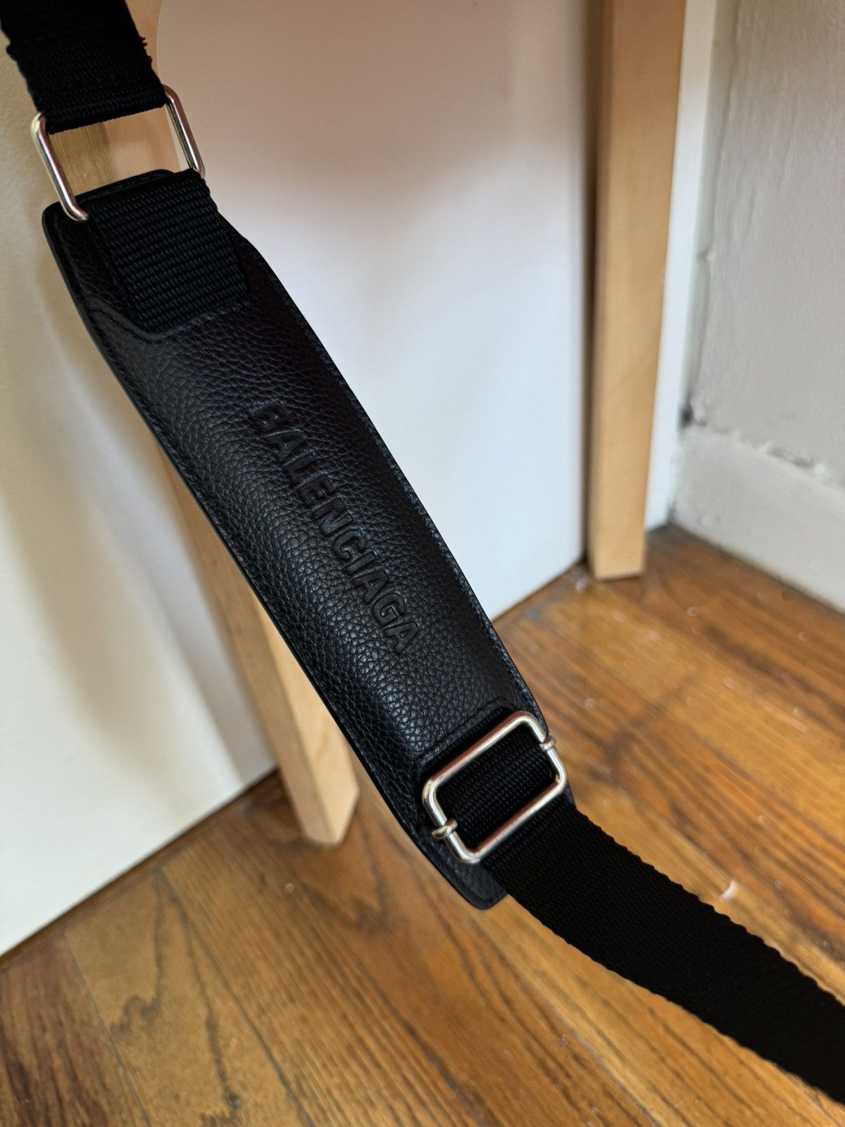 Balenciaga Balenciaga Car Mat Sling Bag Size ONE SIZE - 6 Thumbnail
