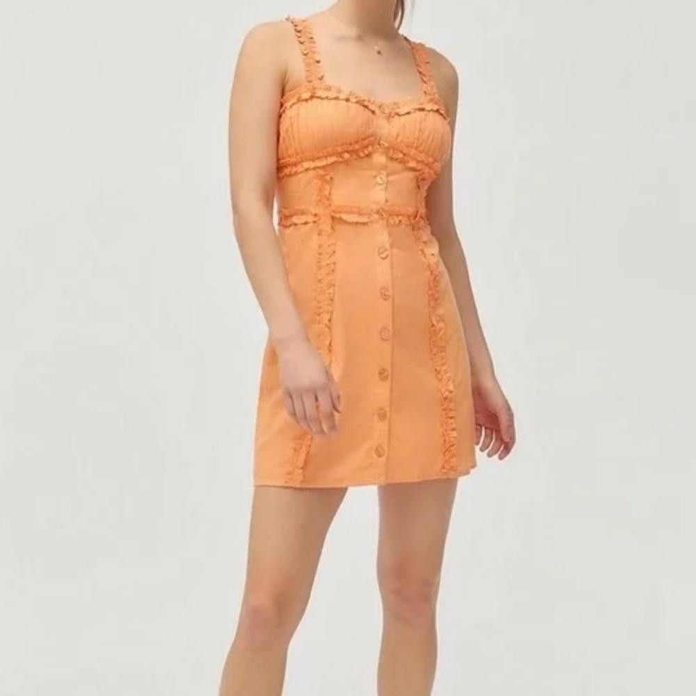 Urban Outfitters Urban Outfitters l NWT Luxe Dreams Button Up Dress Medium Size M / US 6-8 / IT 42-44 - 1 Thumbnail