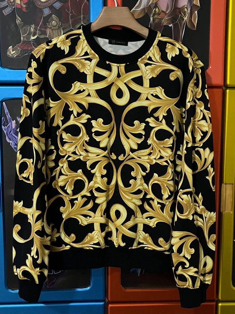 Versace Versace Black and gold pullover sweatshirt Size US XL / EU 56 / 4 - 1 Thumbnail