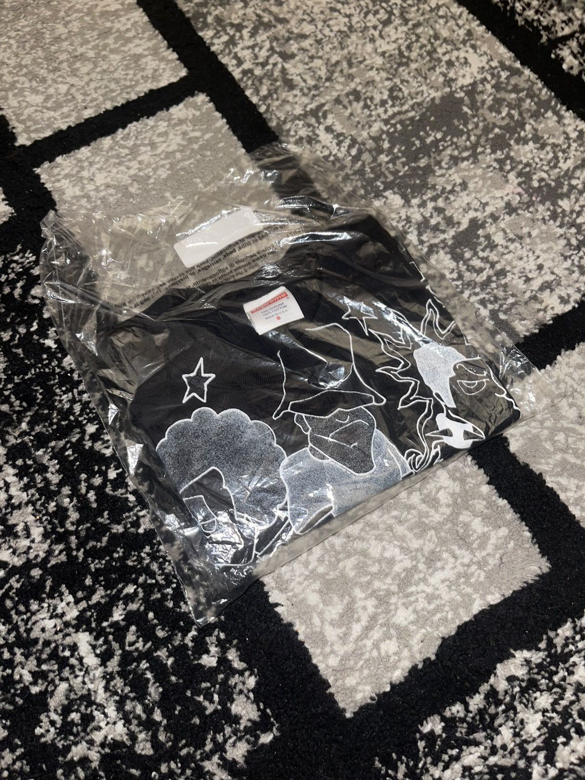 Image of Supreme Downtown Tee Black S, Men's (Size Small)