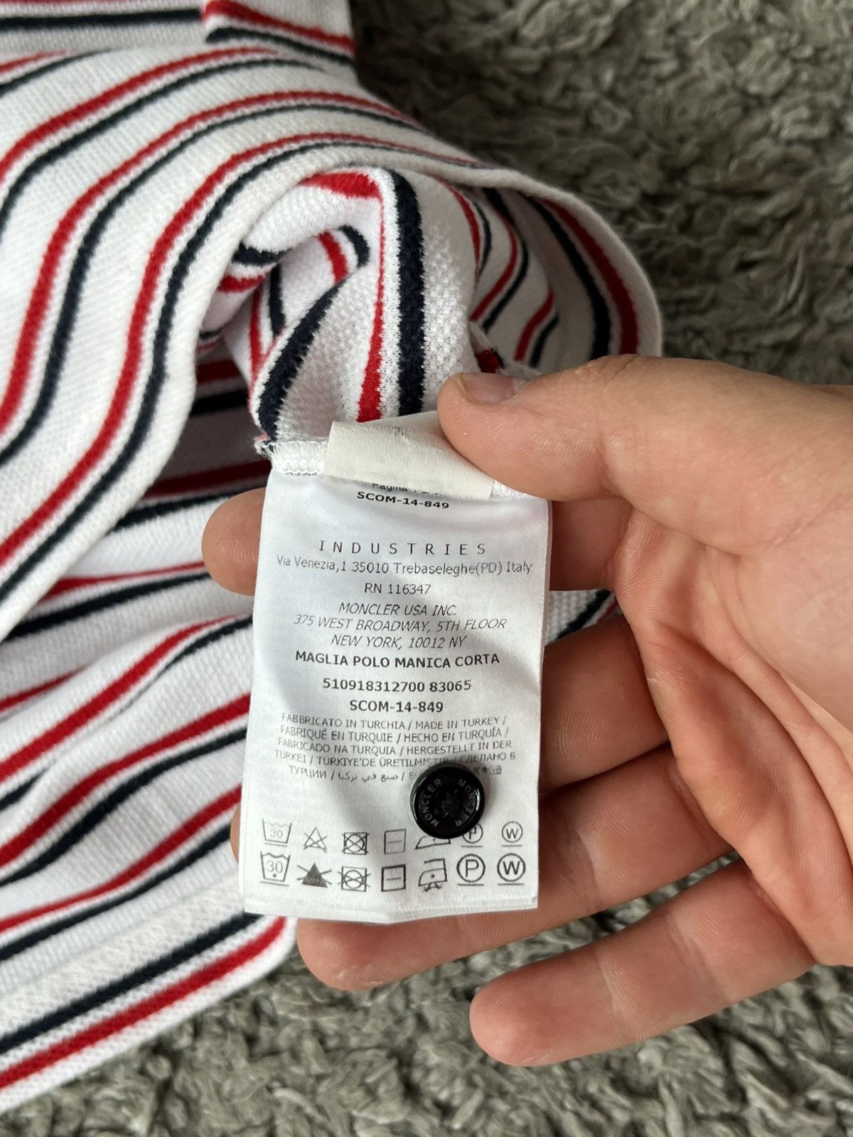 Moncler Vintage Luxury Polo Moncler Size US M / EU 48-50 / 2 - 7 Thumbnail