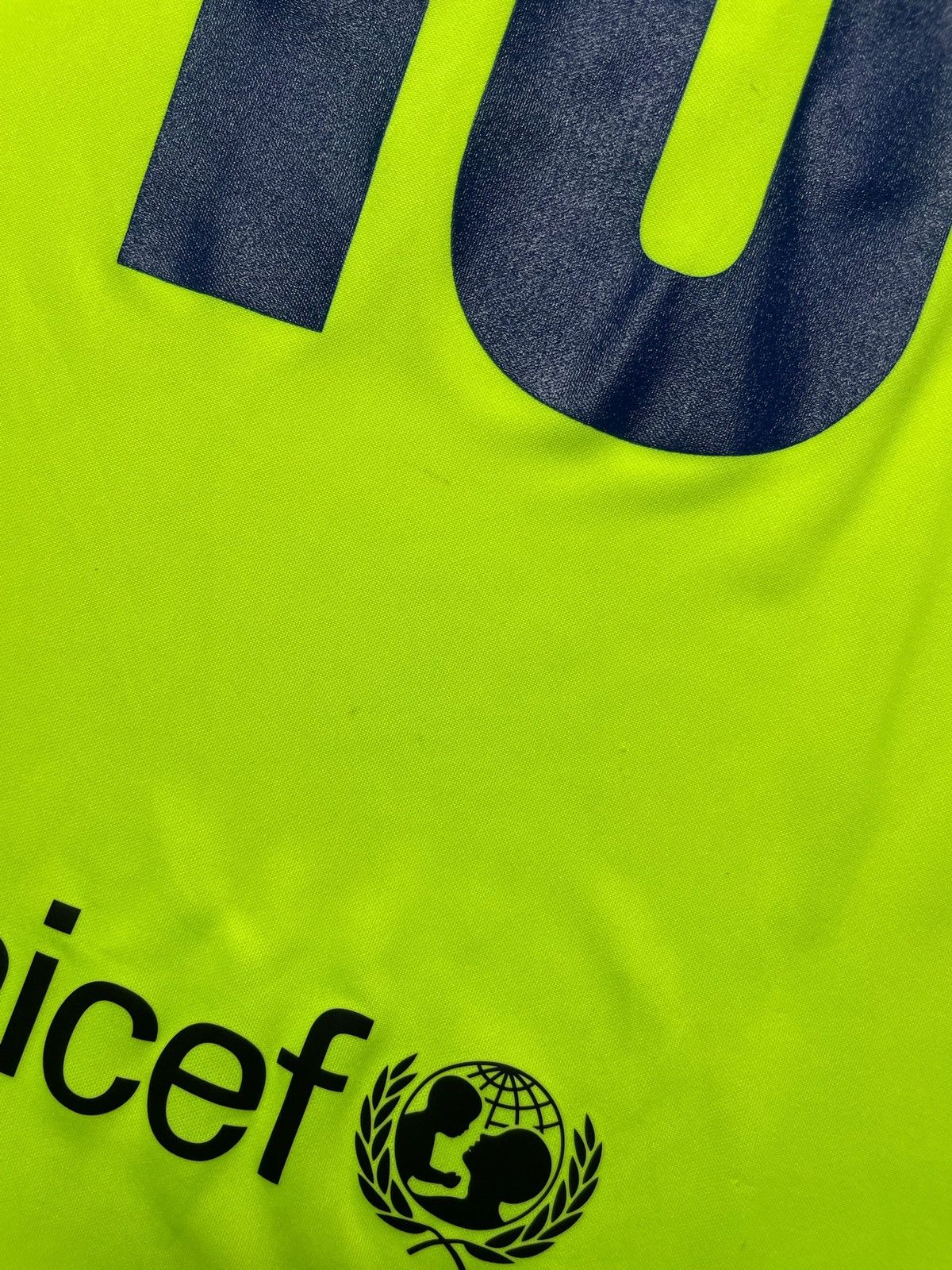 Nike × Vintage Vintage Nike Barcelona soccer jersey size M 10 Messi Size US L / EU 52-54 / 3 - 11 Thumbnail