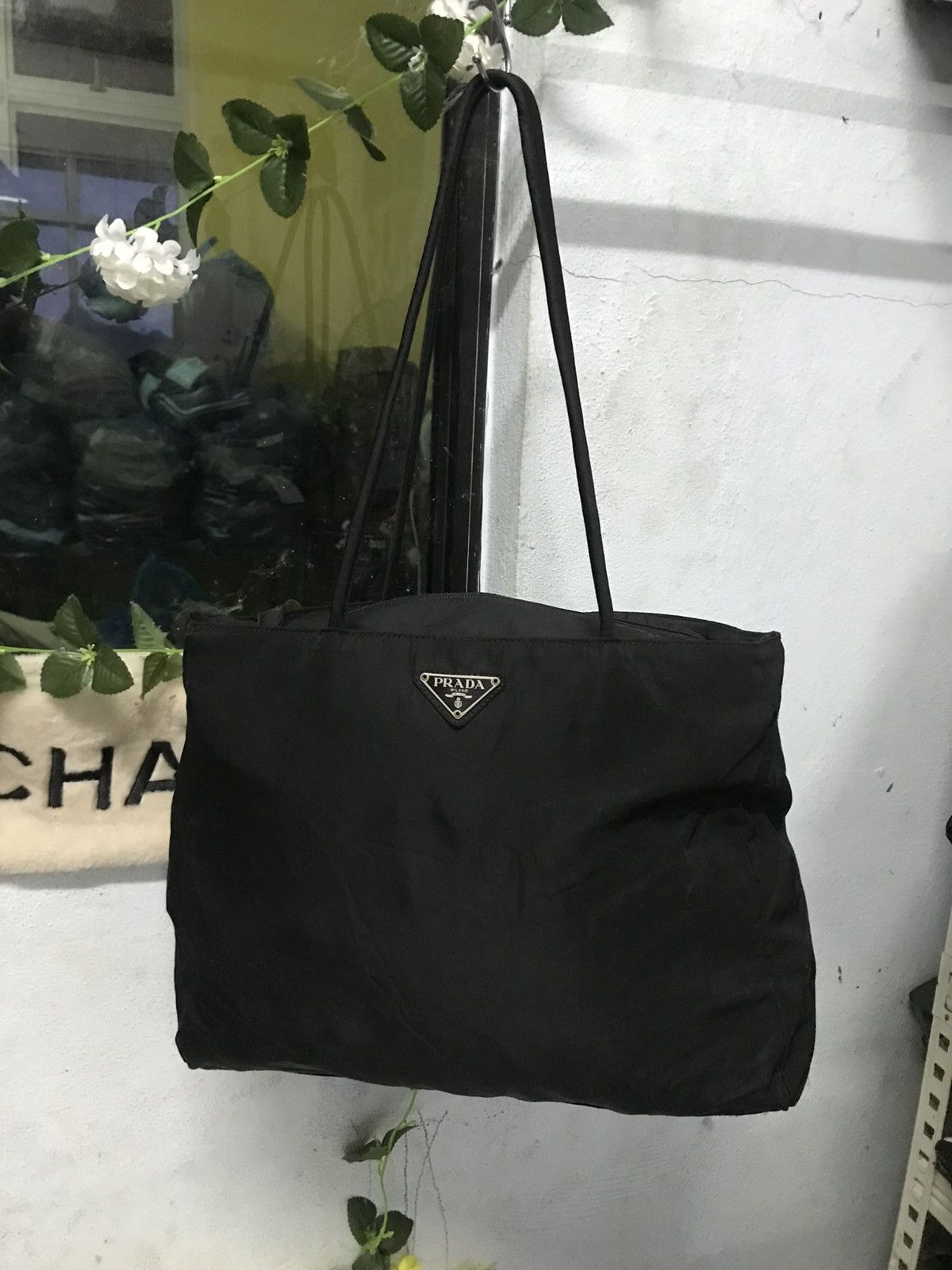 Prada Authentic Vintage Prada Handbag Size ONE SIZE - 1 Thumbnail