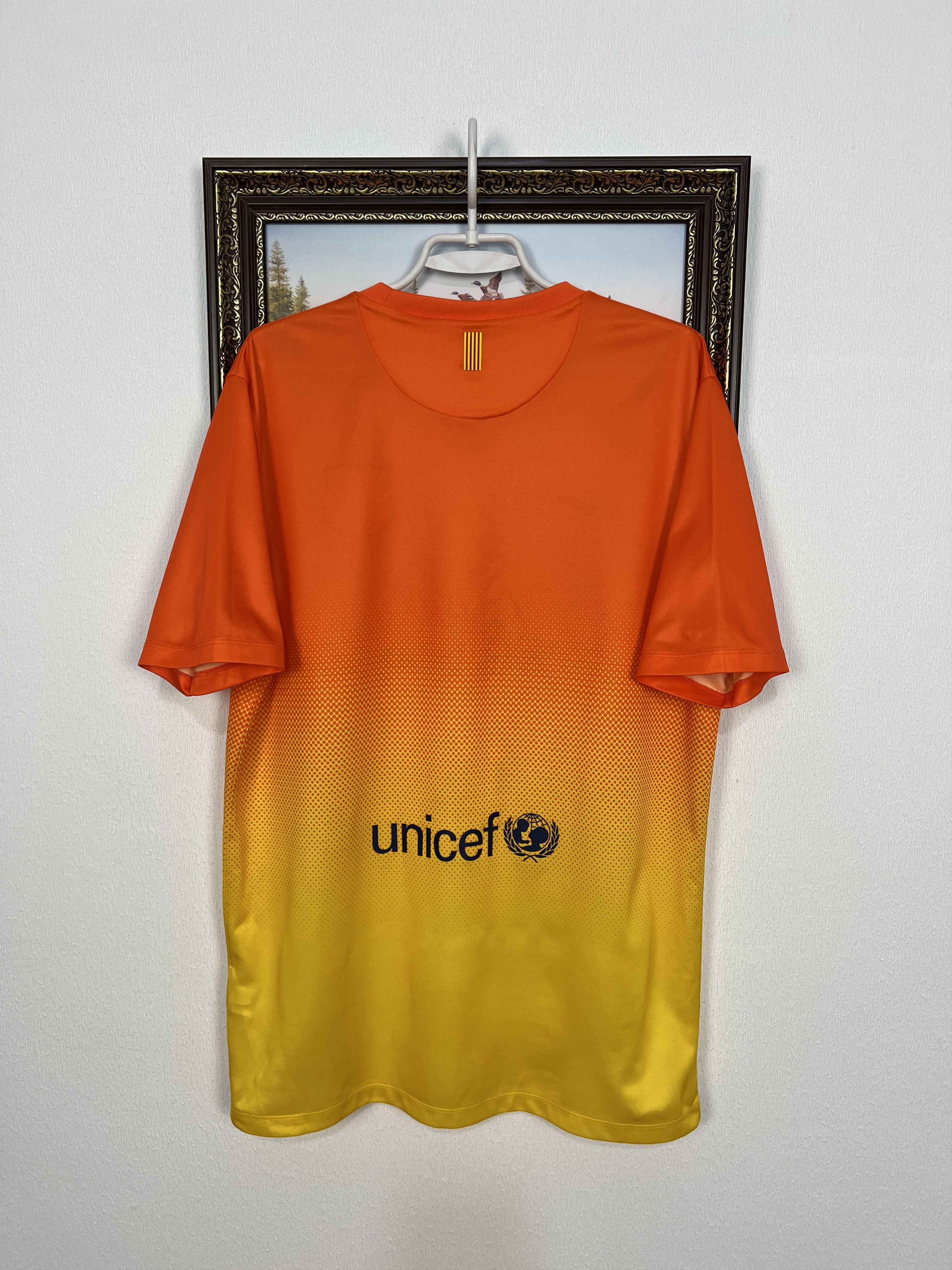Nike Barcelona Away football shirt 2012 Soccer Nike Jersey Mens Size US L / EU 52-54 / 3 - 13 Thumbnail