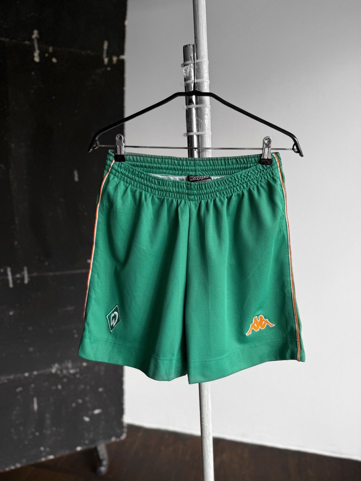 Umbro Kappa Vintage 90s FC Werder Bremen Football Sport Shorts Size US 34 / EU 50 - 1 Thumbnail