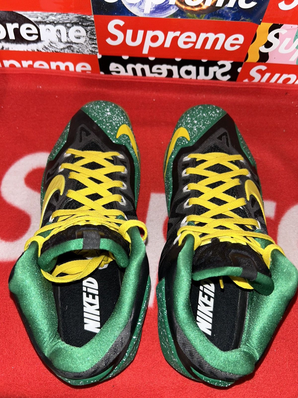 Nike Nike Lebron 11 iD 641216-991 size 12 nikeID VNDS RARE SHOES Size US 12 / EU 45 - 4 Thumbnail
