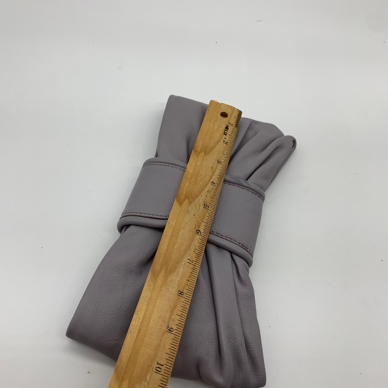 Banana Republic Banana Republic Bow Clutch Womens Small Bag Gray Size ONE SIZE - 5 Thumbnail
