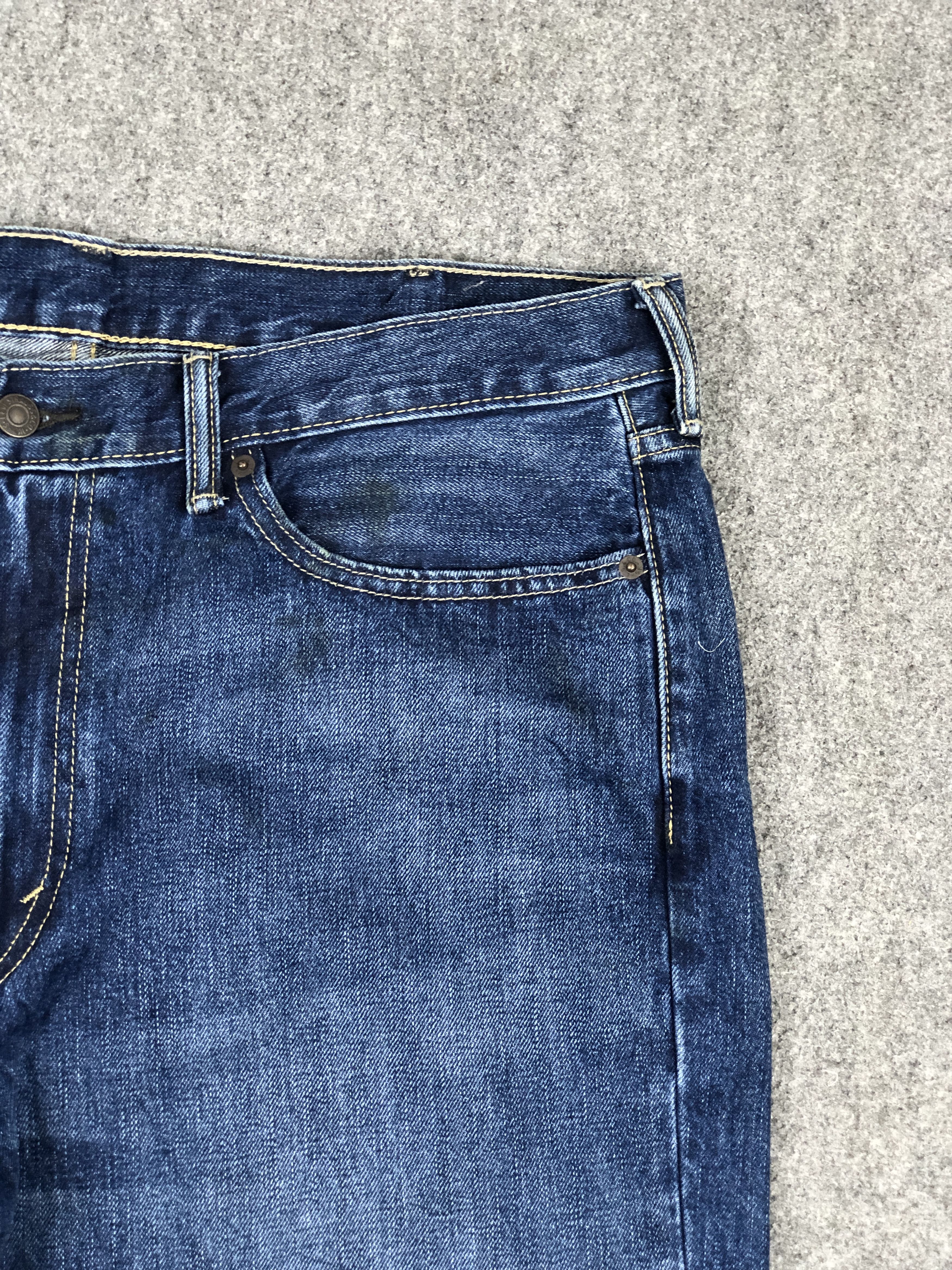 Levi's Vintage Levis 514 Blue Denim Jeans DP2349 Size US 37 - 7 Thumbnail