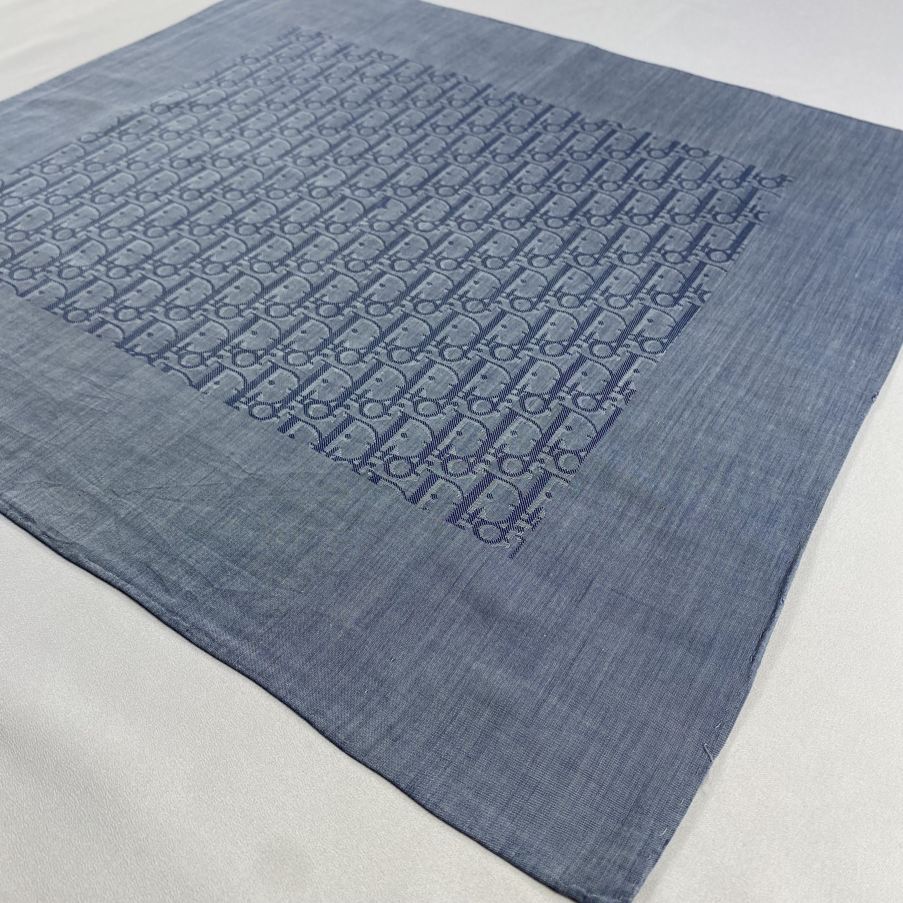 Vintage Dior Bandana/ Handkerchief / Neckerchief-P1176 Size ONE SIZE - 2 Thumbnail