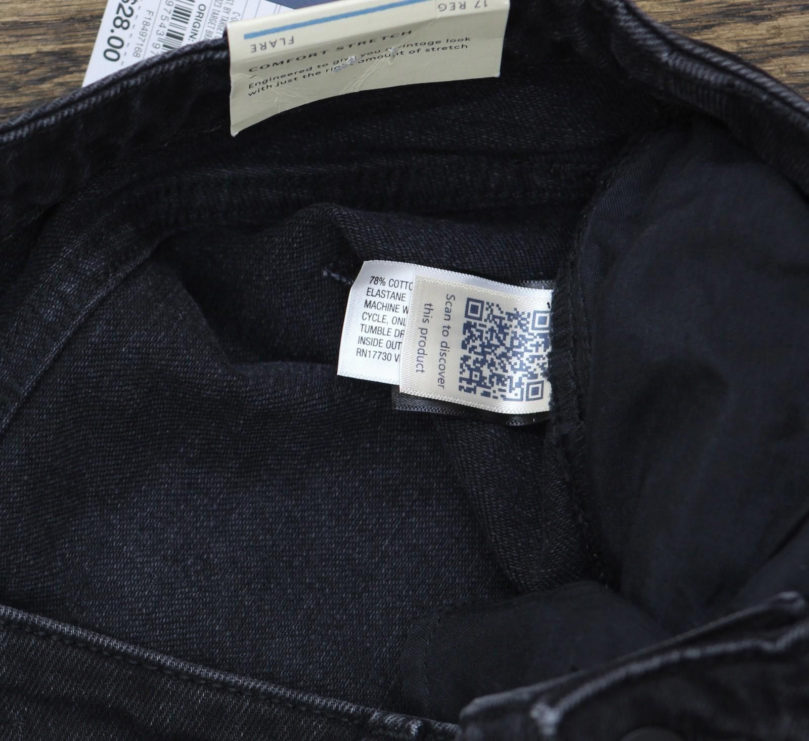 Designer Nwt Universal Thread Flare Jeans 89510034 Black Wash 17 Size 30" / US 8 / IT 44 - 7 Thumbnail