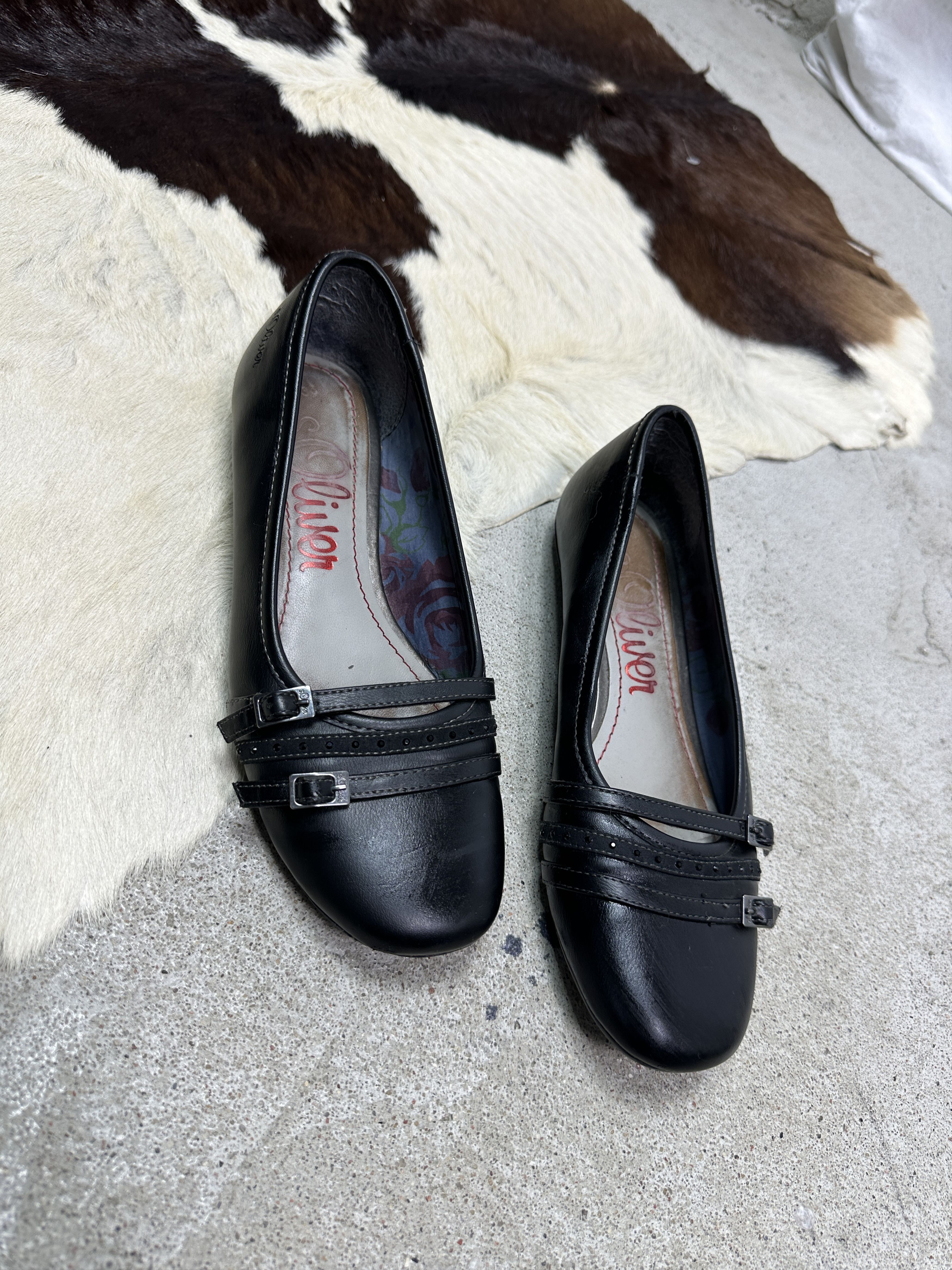 Vintage Vintage Avant Garde Leather Buckled Ballet Flats Y2K Size US 9 / IT 39 - 1 Thumbnail