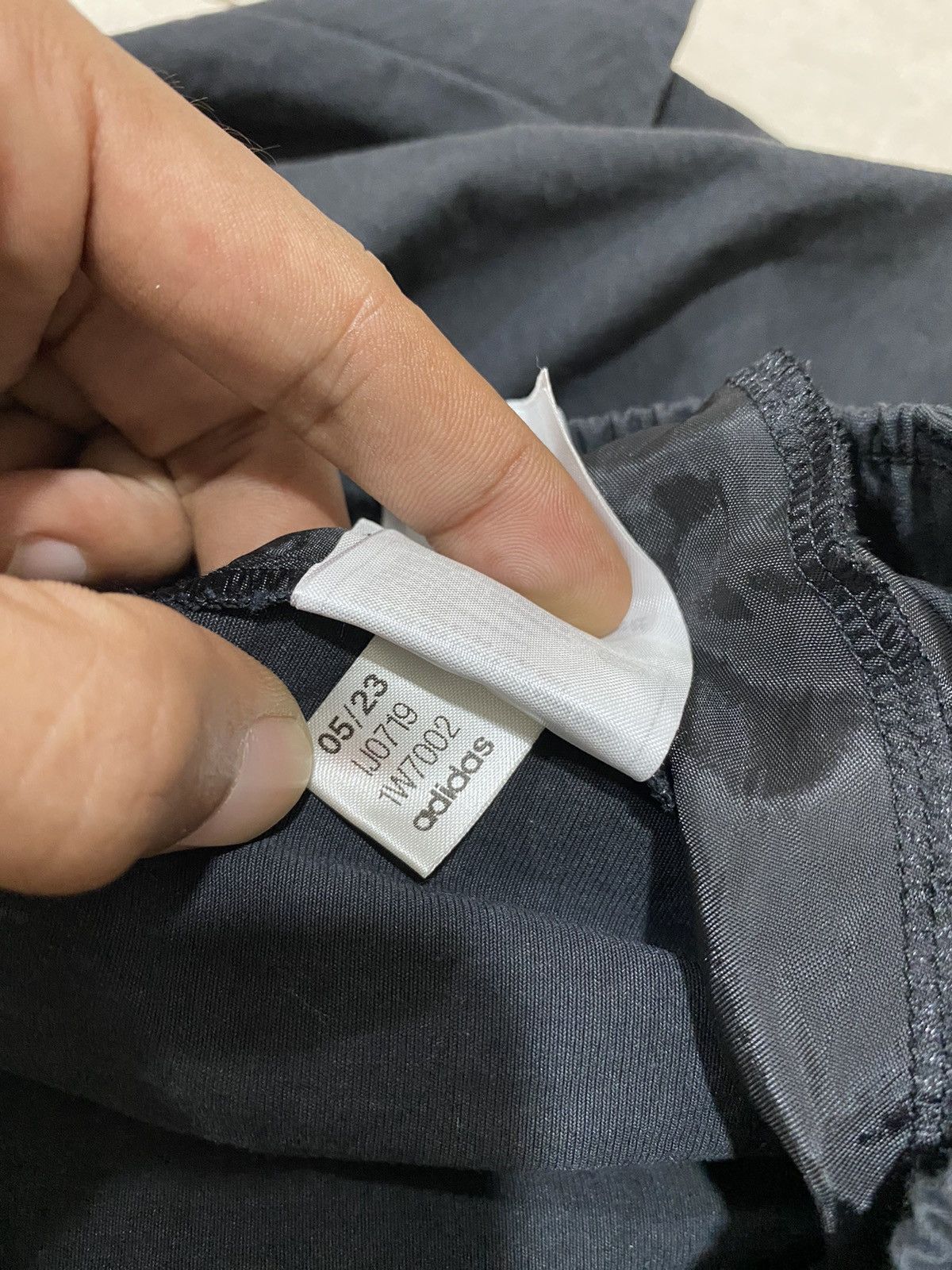 Adidas 🤜🏻Sold🤛🏻Adidas Adventure Cargo Pants Size US 40 / EU 56 - 8 Thumbnail