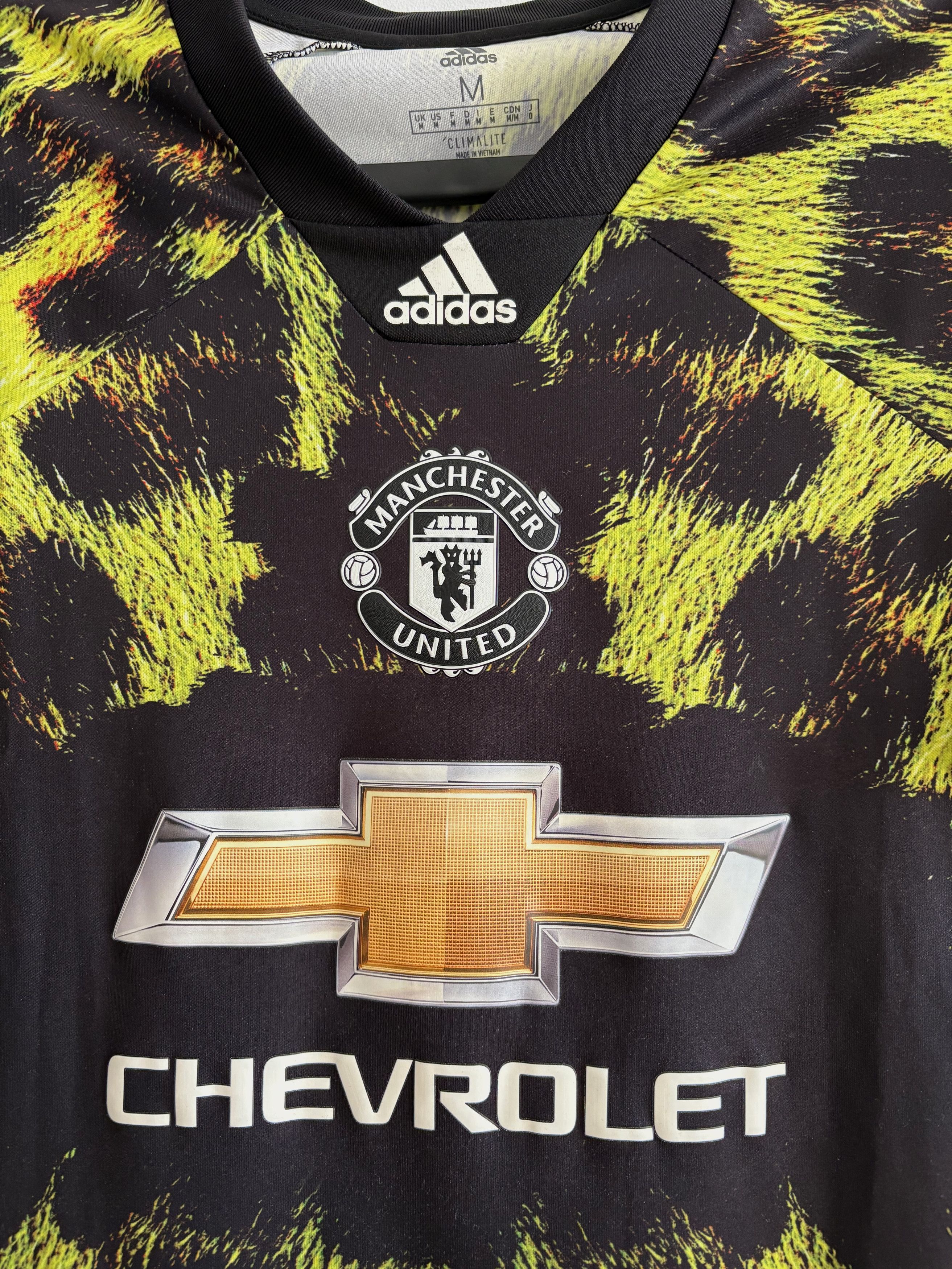 Adidas Manchester United 2018 EA Sports Special Edition Shirt Size US M / EU 48-50 / 2 - 2 Thumbnail