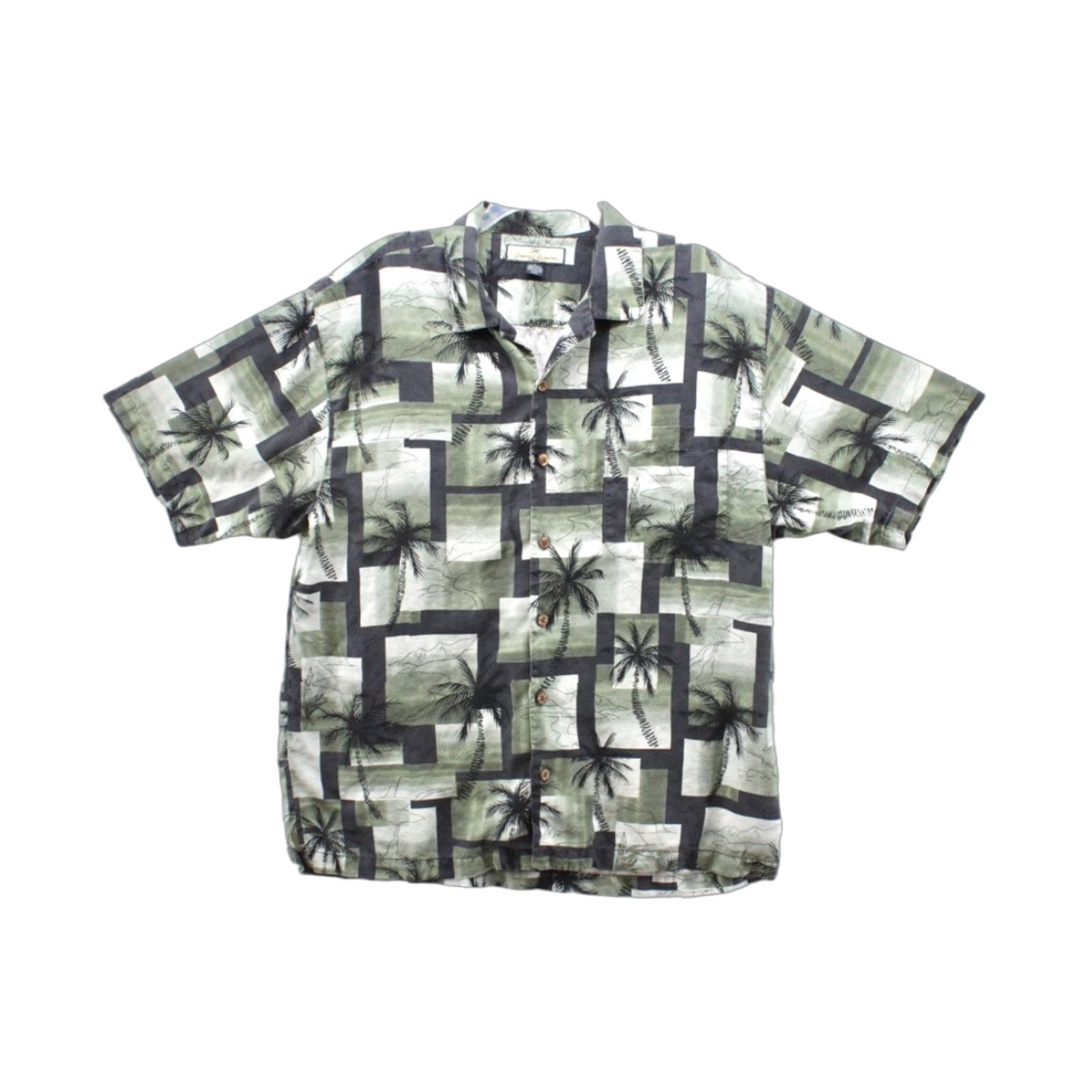 Tommy Bahama Tommy Bahama Hawaiian Shirt Men’s Large Green Black Floral Palm Trees Vacation Shirt Size US L / EU 52-54 / 3 - 1 Thumbnail