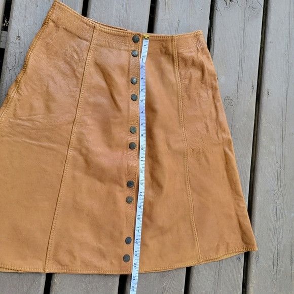 Handmade × Vintage Vintage 70s Western Boho Camel Tan Honey Leather skirt Size 27" / US 4 / IT 40 - 7 Thumbnail