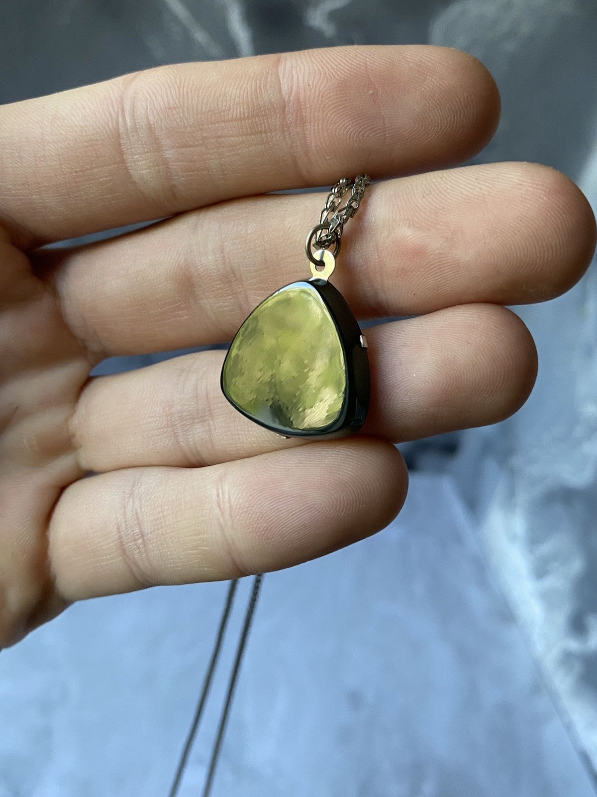 Japanese Brand × Jewelry × Vintage Black-Green Dichroic Stone Pendant Size ONE SIZE - 5 Thumbnail