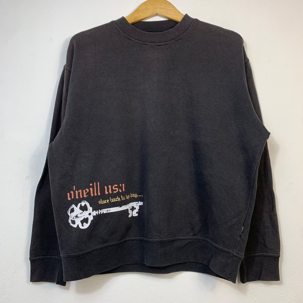 O'Neill Rare Vintage Sunfaded 90s Oneill USA Spell Out Sweatshirt Size US M / EU 48-50 / 2 - 2 Thumbnail