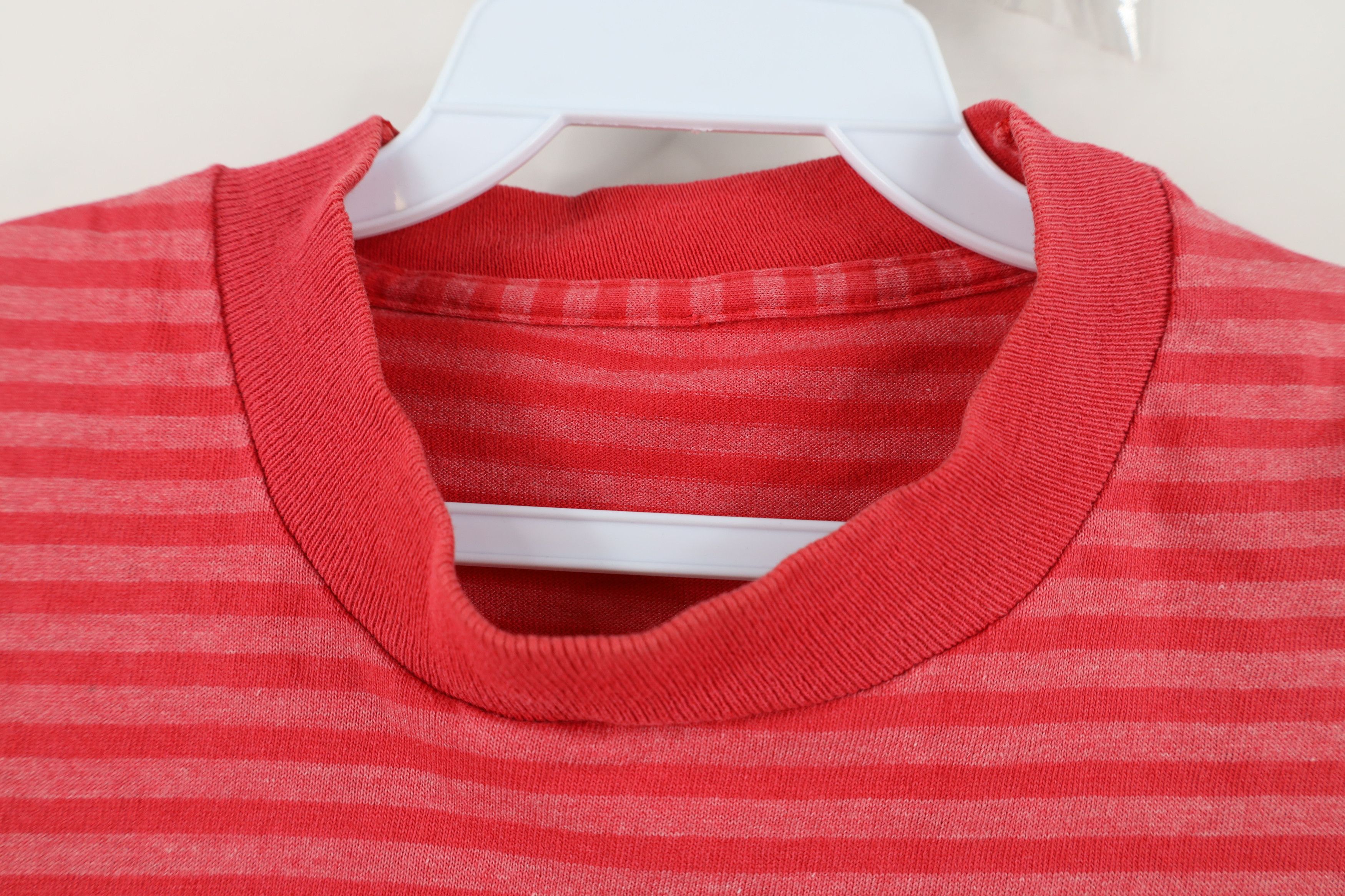 Vintage Vintage 90s Streetwear Striped Short Sleeve T-Shirt Red Pink Size US M / EU 48-50 / 2 - 9 Thumbnail