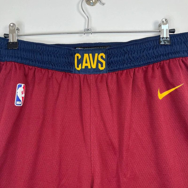 Nike Nike NBA Cleveland Cavaliers Swingman Shorts Mens Sz XL Size US 42 / EU 58 - 2 Thumbnail