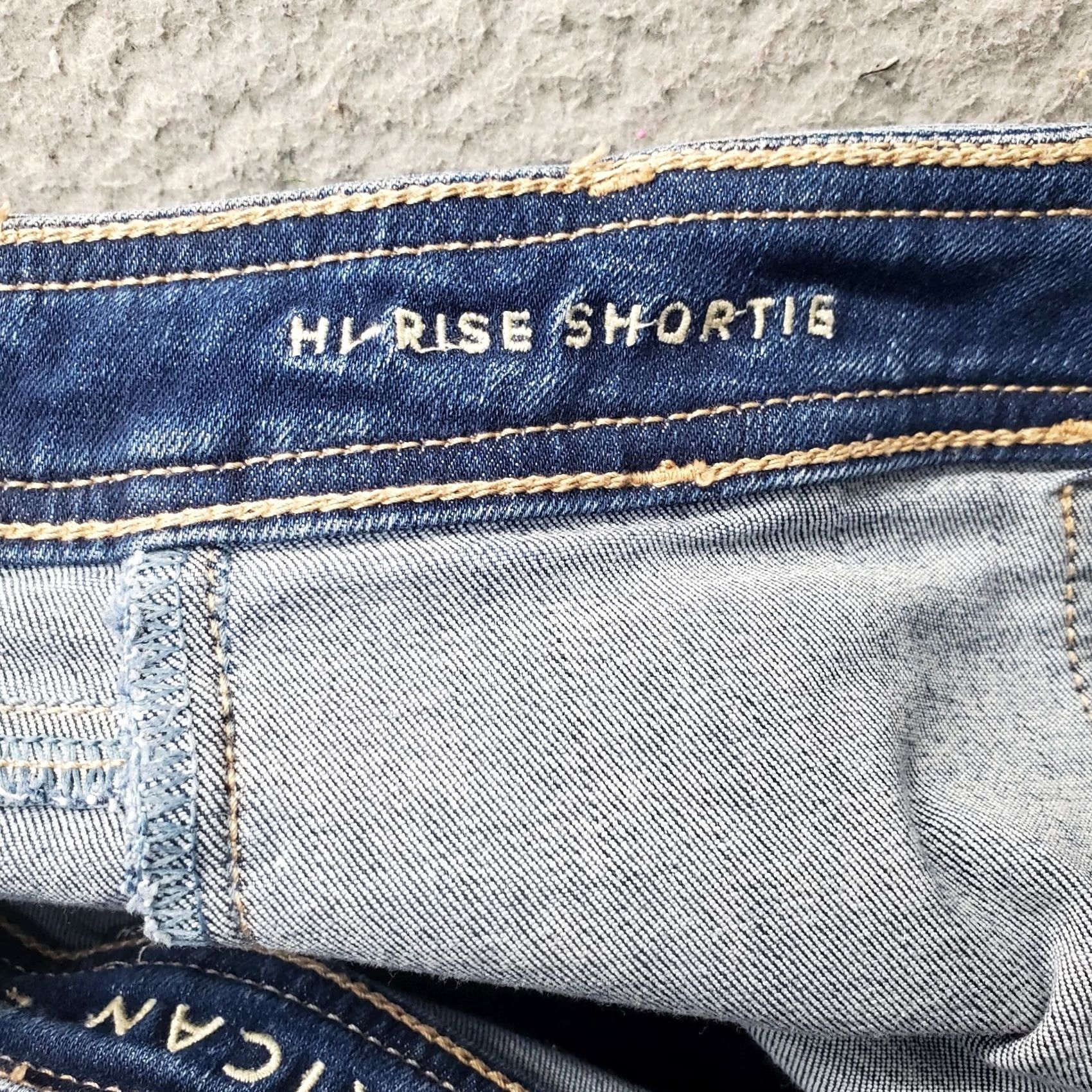American Eagle Outfitters American Eagle Outfitters Womens Size 4 Blue Denim Hi-Rise Stretch Cut-Off Hem Size 27" / US 4 / IT 40 - 6 Thumbnail