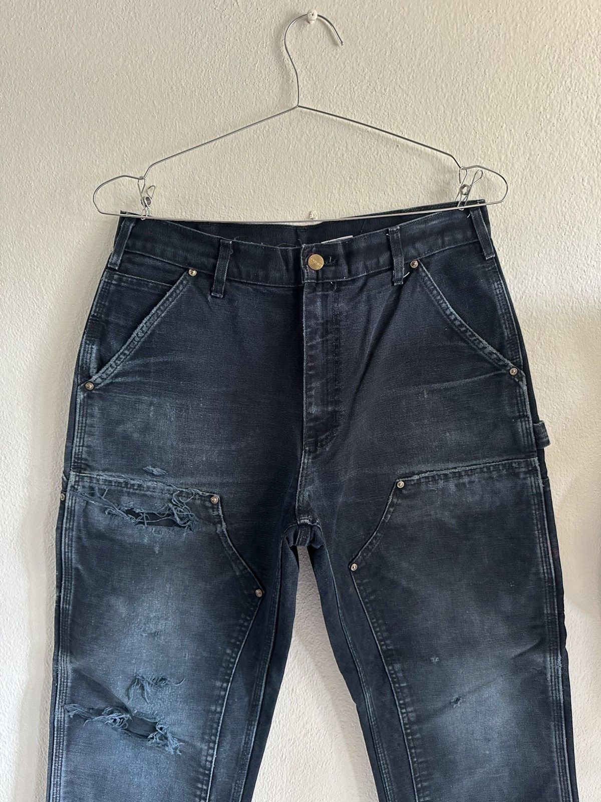 (32x30) Vintage Trashed Carhartt Double Knee B01 BLK