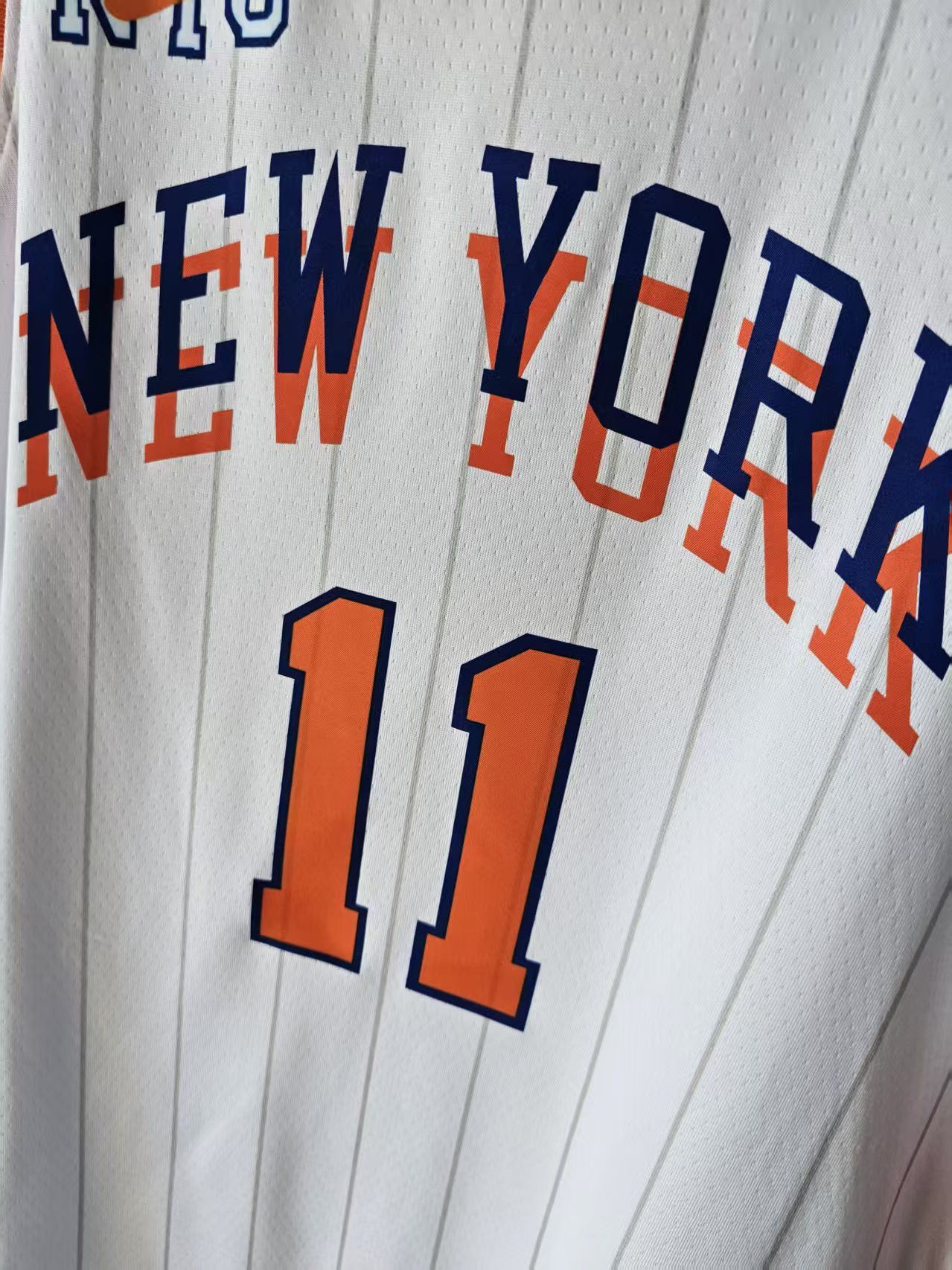 NBA New York Knicks 11 Jalen Brunson Jersey White Size US XL / EU 56 / 4 - 3 Thumbnail